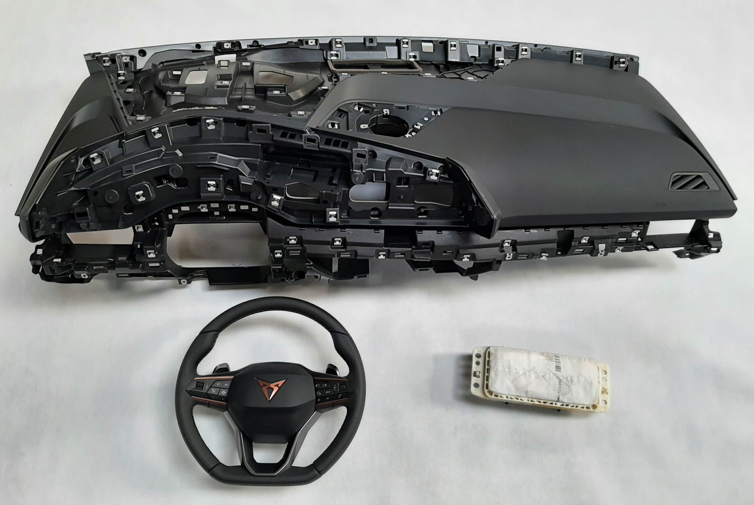 Cupra Born Deska Konsola Airbag Kierownica NOWA 10F857003R