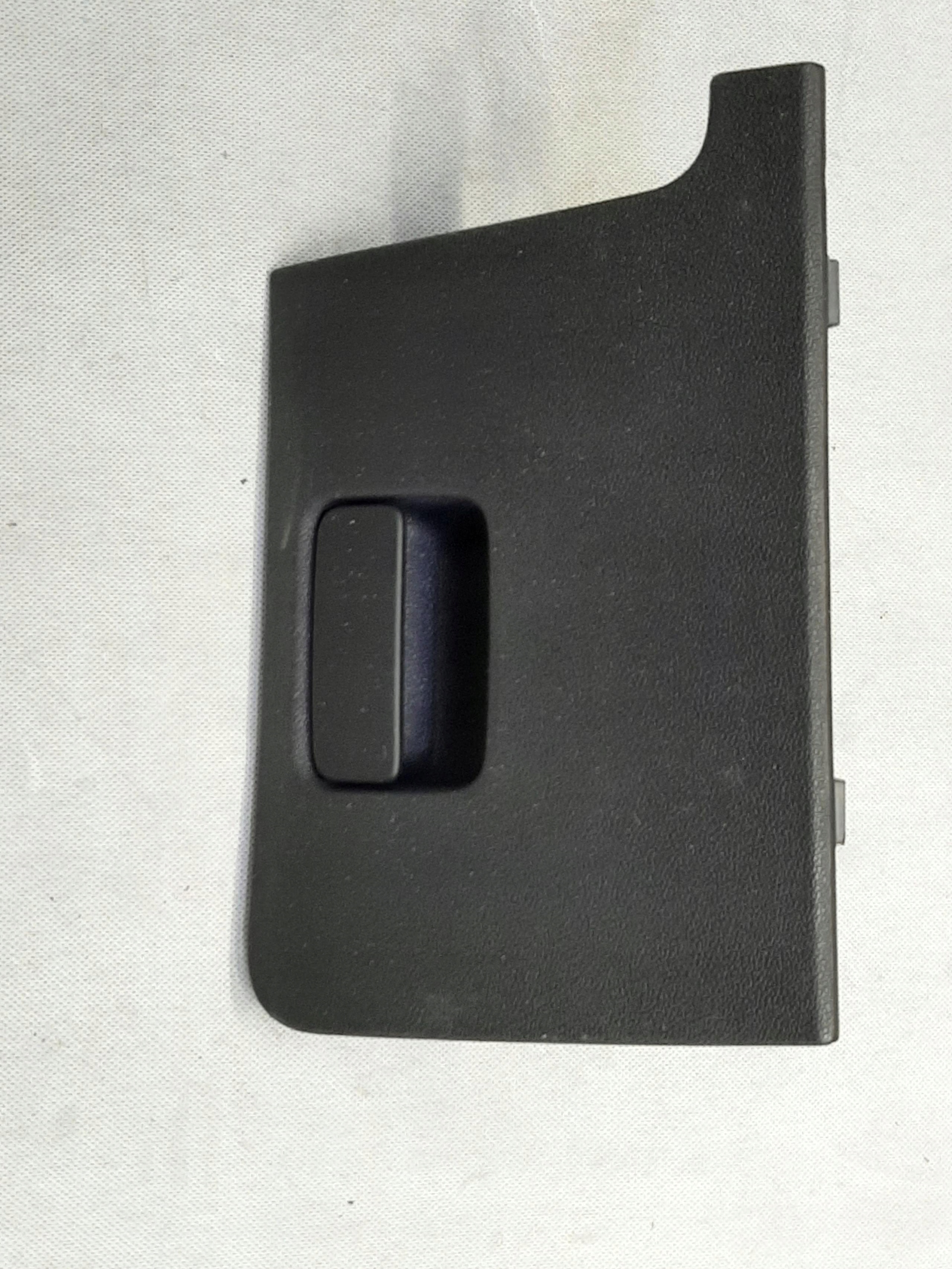 VW GOLF VII 7 5G SCHOWEK KIEROWCY 5GM857919C