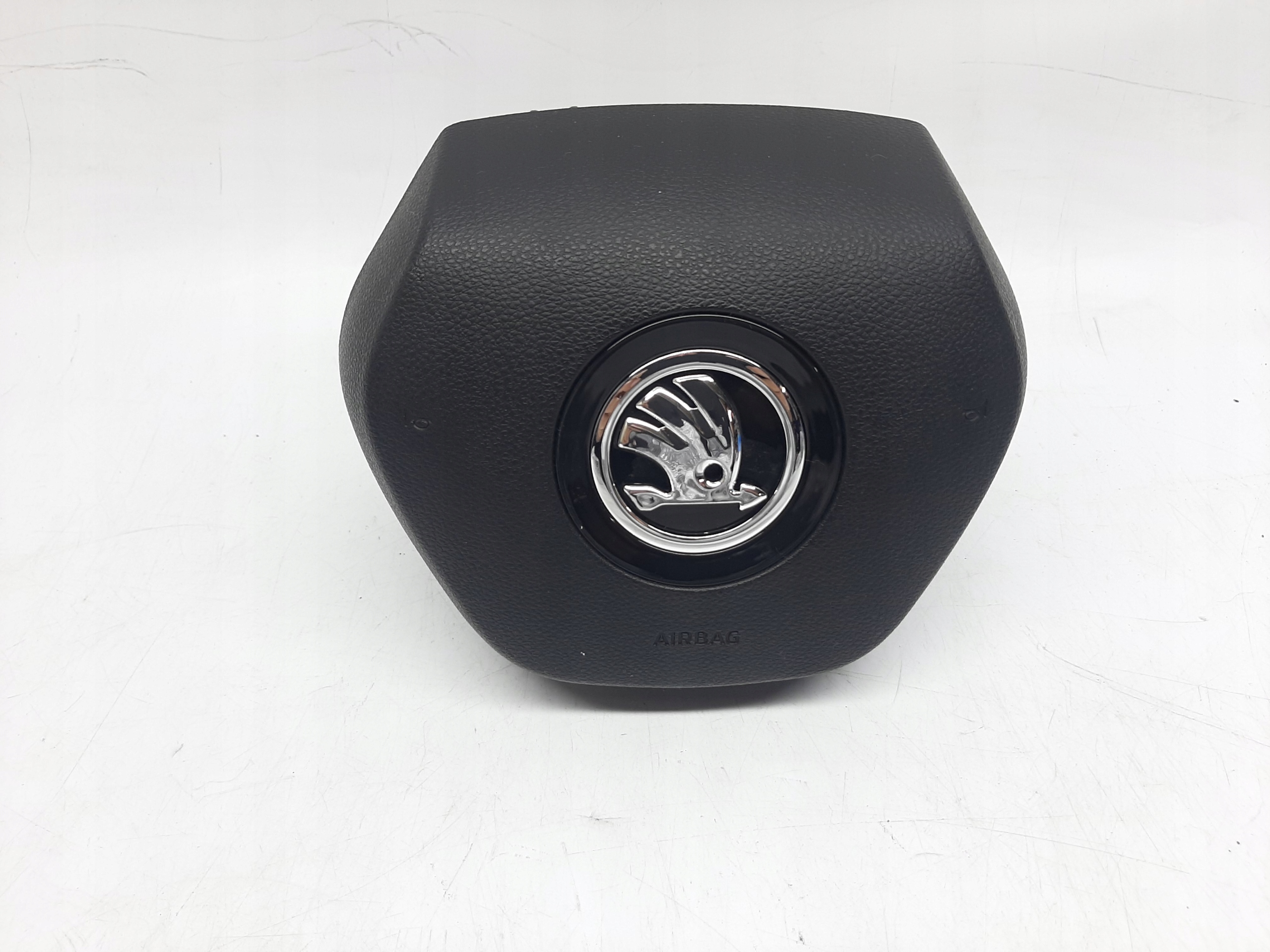 SKODA OCTAVIA IV PODUSZKA POWIETRZNA KIEROWCY AIRBAG 5E3880201S
