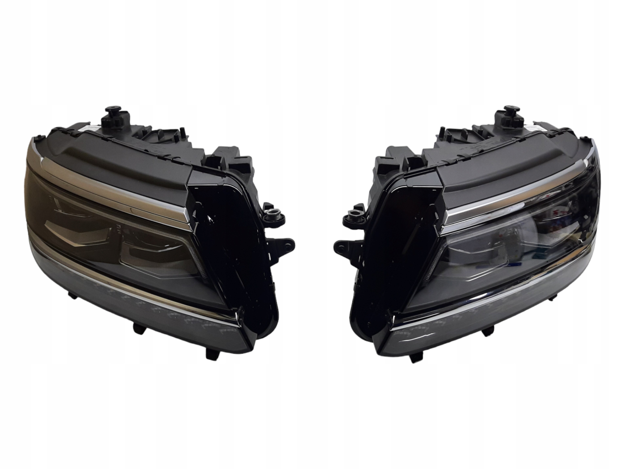 VW TIGUAN ALL SPACE REFLEKTOR 5NN941081C 082C