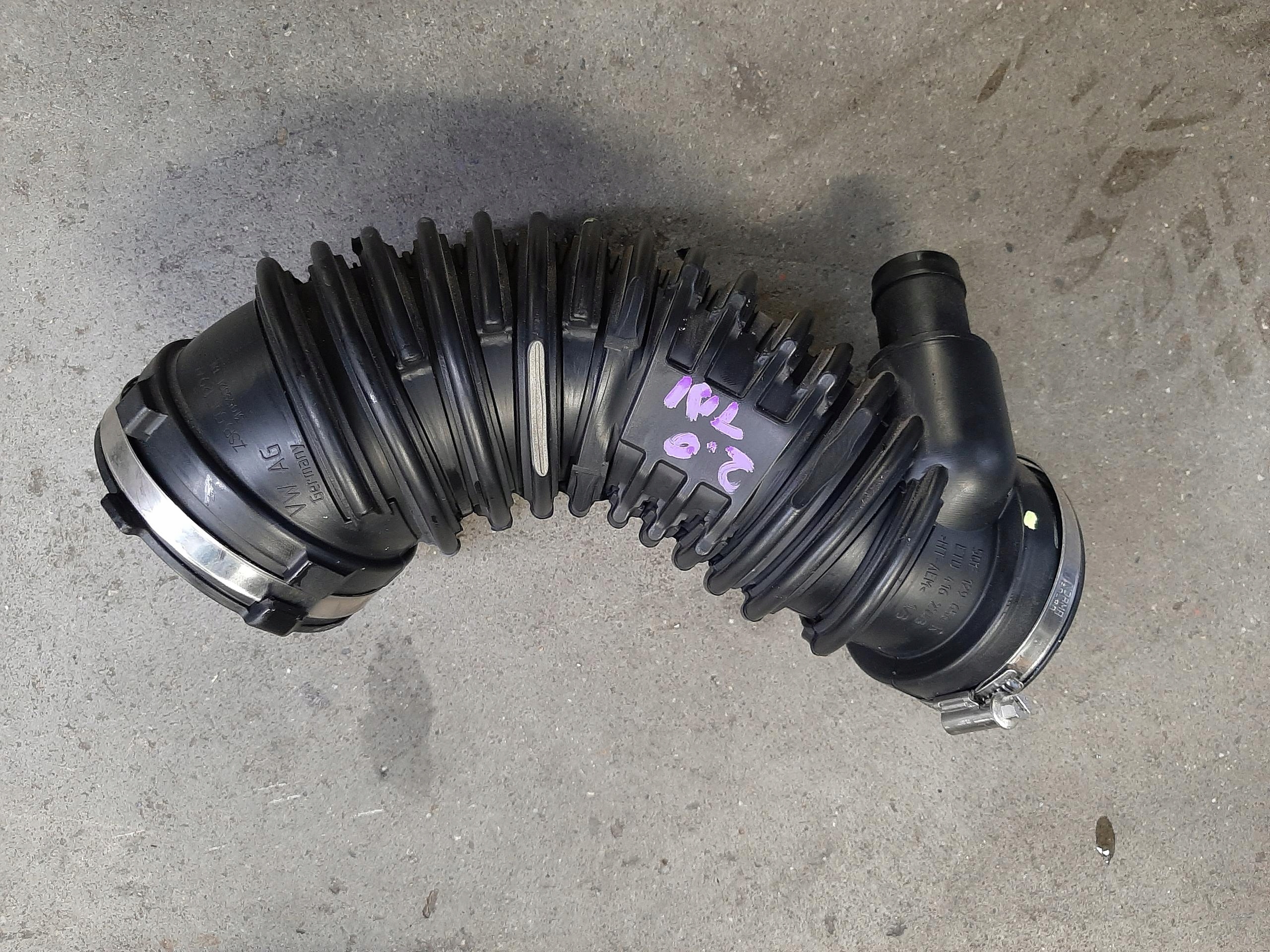 VW CADDY V RURA PRZEWÓD DOLOT POWIETRZA 5QF129654S