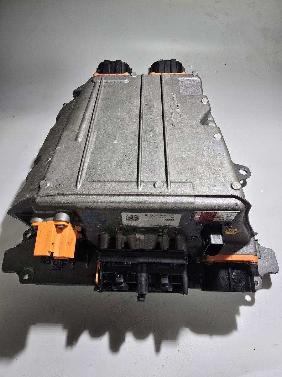 AUDI E-TRON Q4 E-TRON MODUŁ STACJA ŁADOWANIA 4KE915254F 4KE915254D