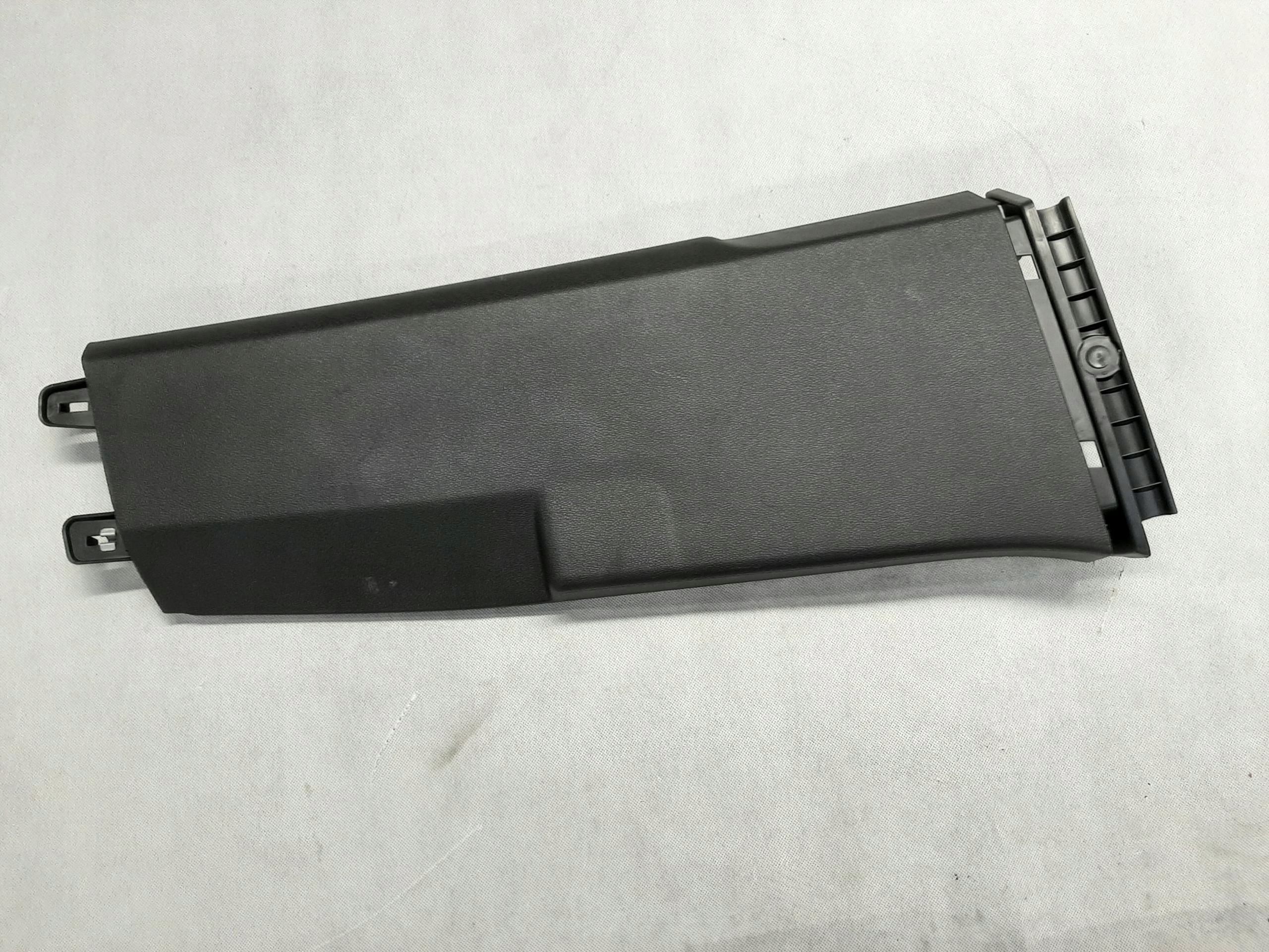 VW TIGUAN II 5NA PLASTIK OSŁONA SŁUPKA B PRAWA 5NA867292