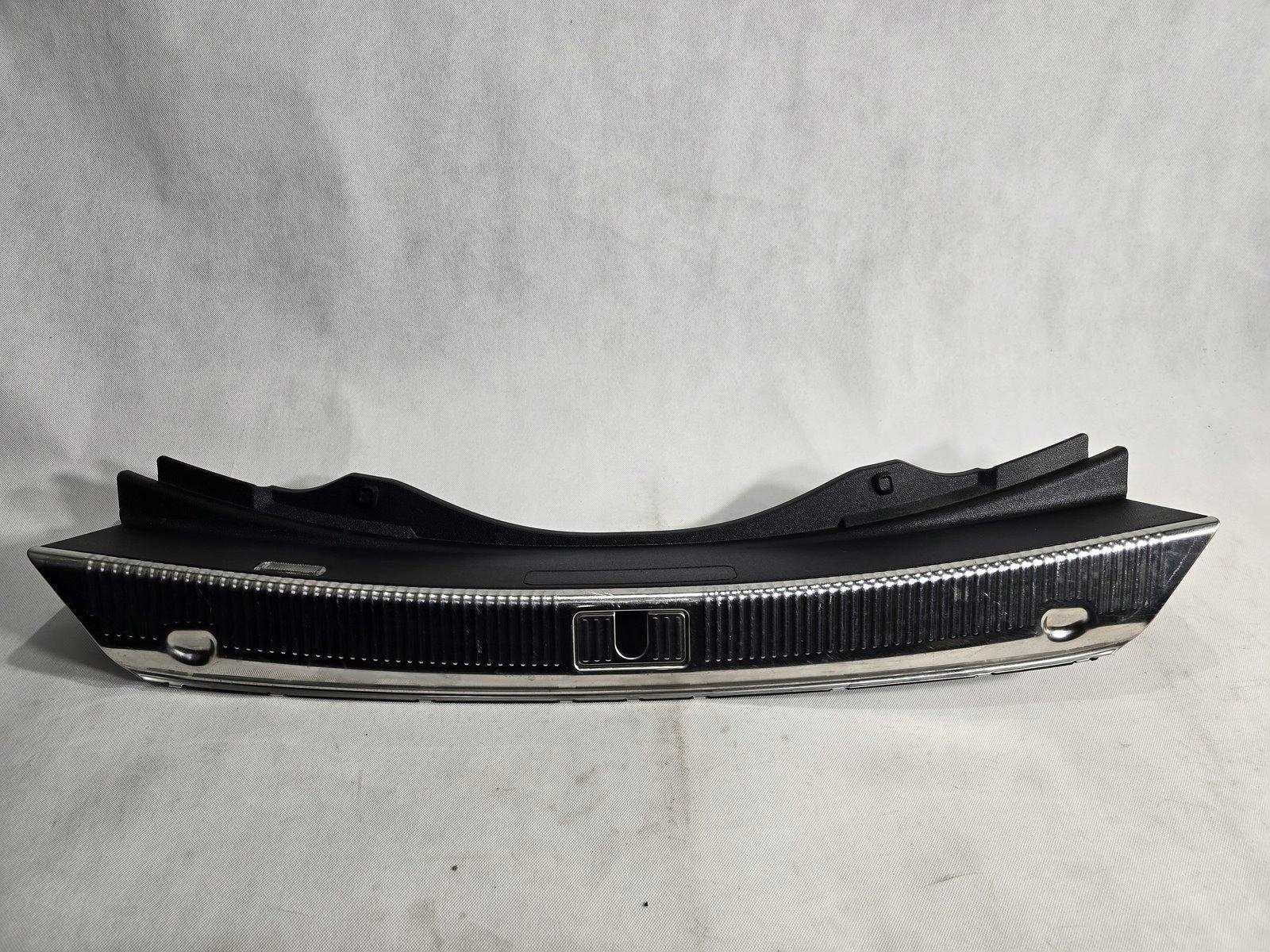 AUDI A8 D4 4H OSŁONA PASA TYLNEGO TYŁ MASKOWNICA 4H0863471