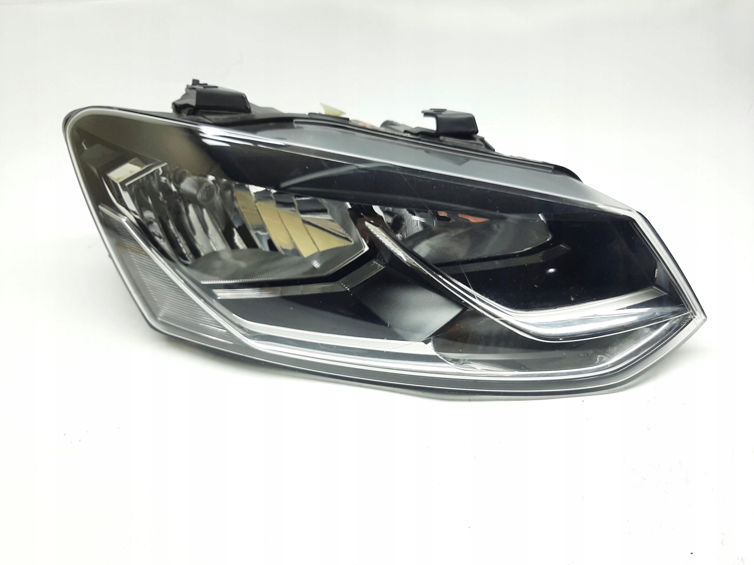VW POLO V 6C LIFT REFLEKTOR LAMPA PRAWY PRZÓD PRZEDNIA 6C1941006B