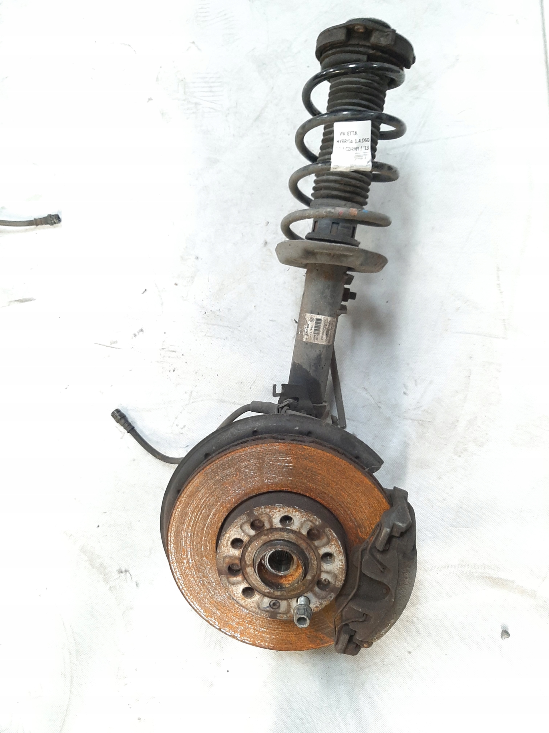VW JETTA VI AMORTYZATOR ZWROTNICA PIASTA PRAWY PRZÓD PRZEDNIA 5C0413031DK