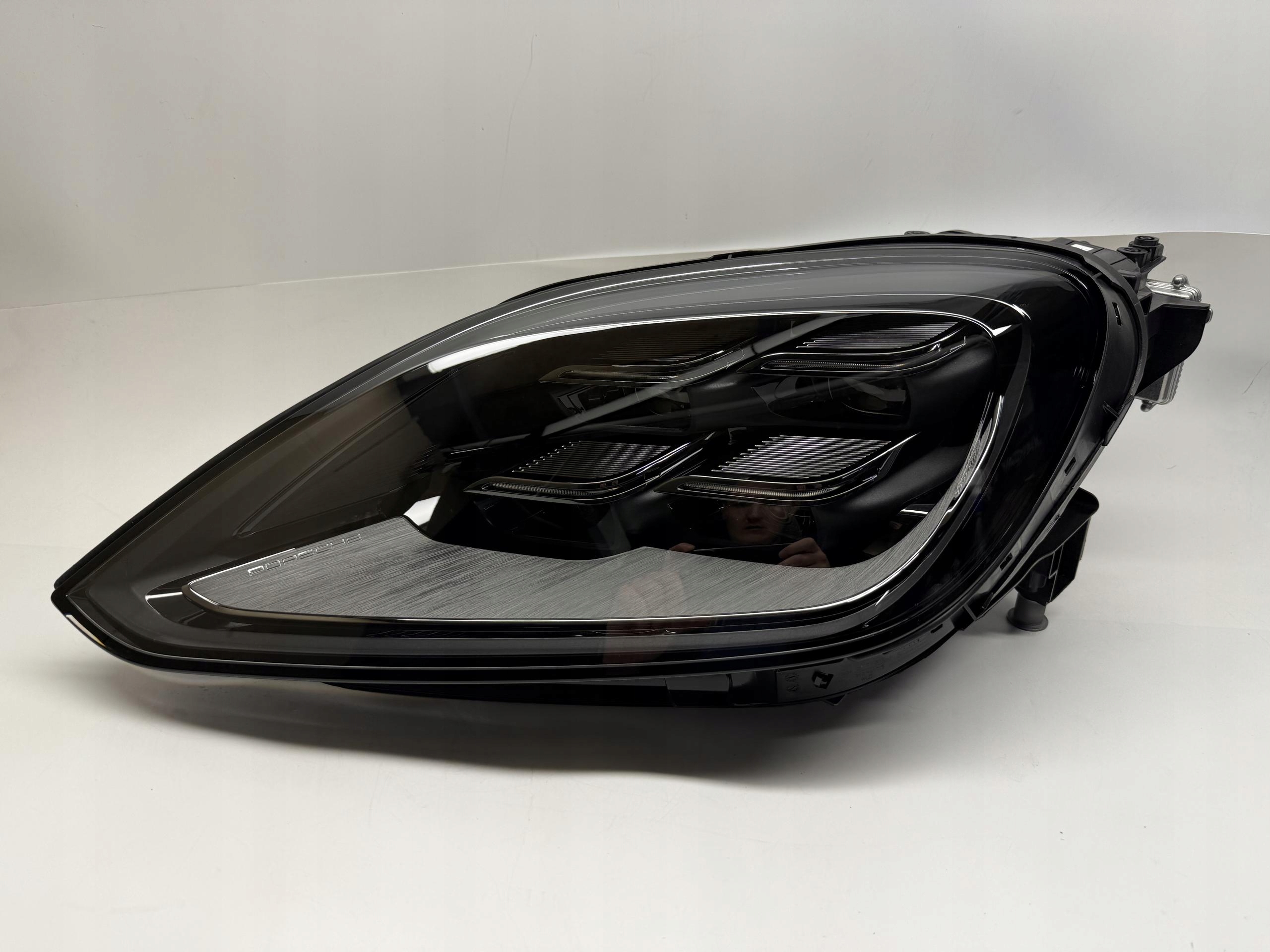 PORSCHE CAYENNE E3 LIFT REFLEKTOR LAMPA LEWY PRZÓD LASER 9Y0941085T
