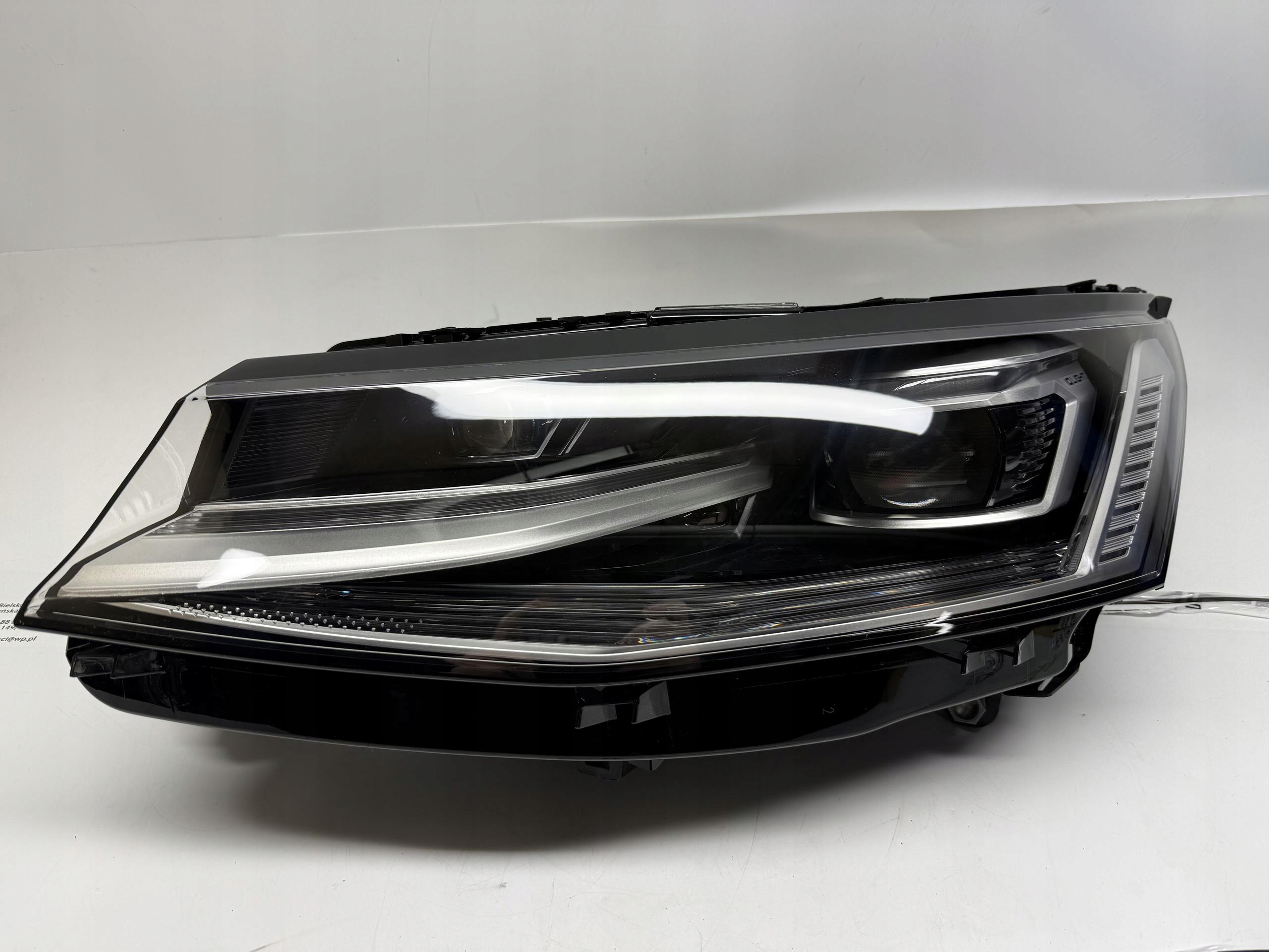 VW T7 MULTIVAN REFLEKTOR LAMPA LEWY PRZÓD LED IQ.LIGHT 7T1941081E