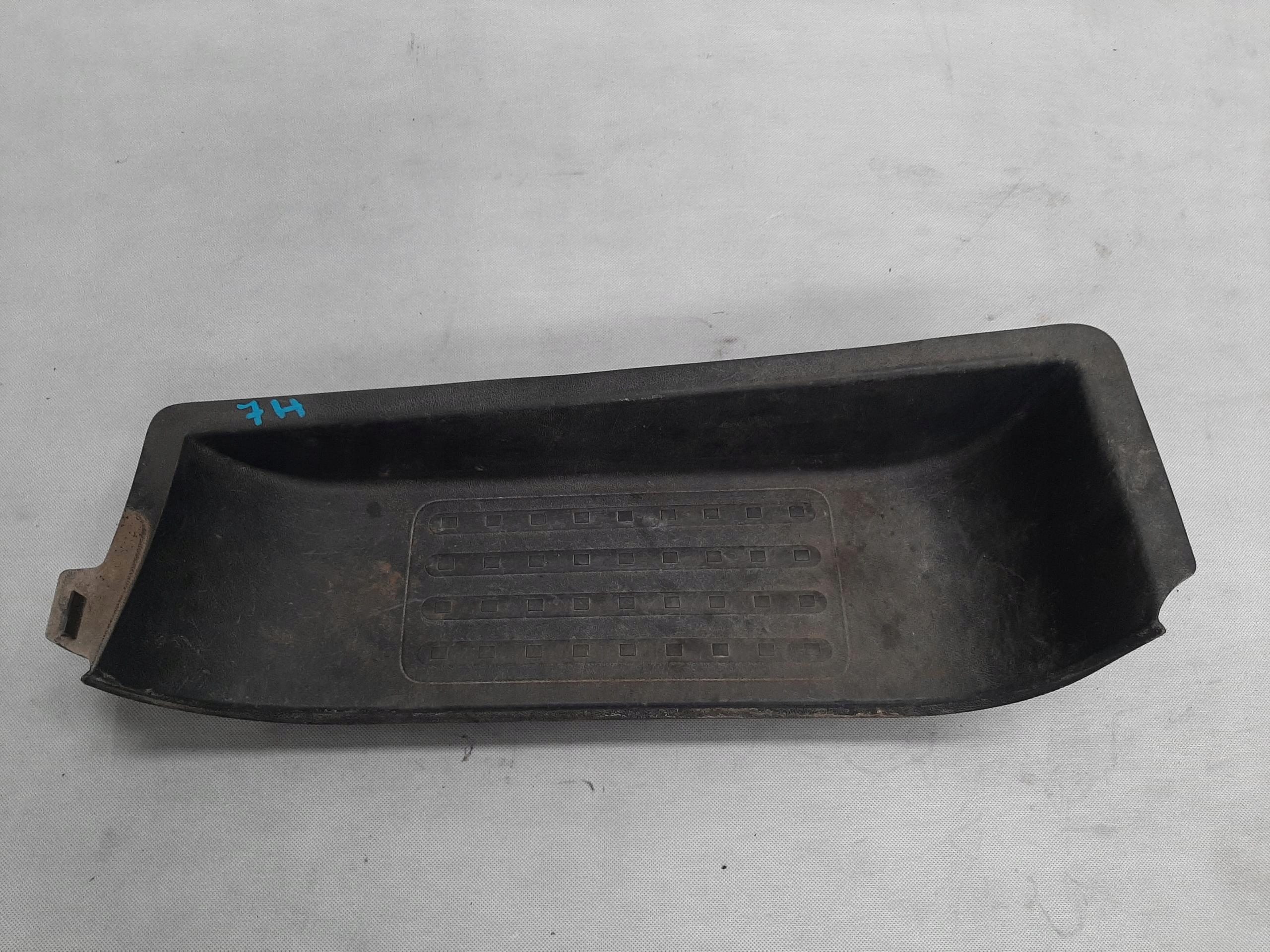 VW TRANSPORTER T5 PRÓG NAKŁADKA PROGU PRAWA 7H0863736D