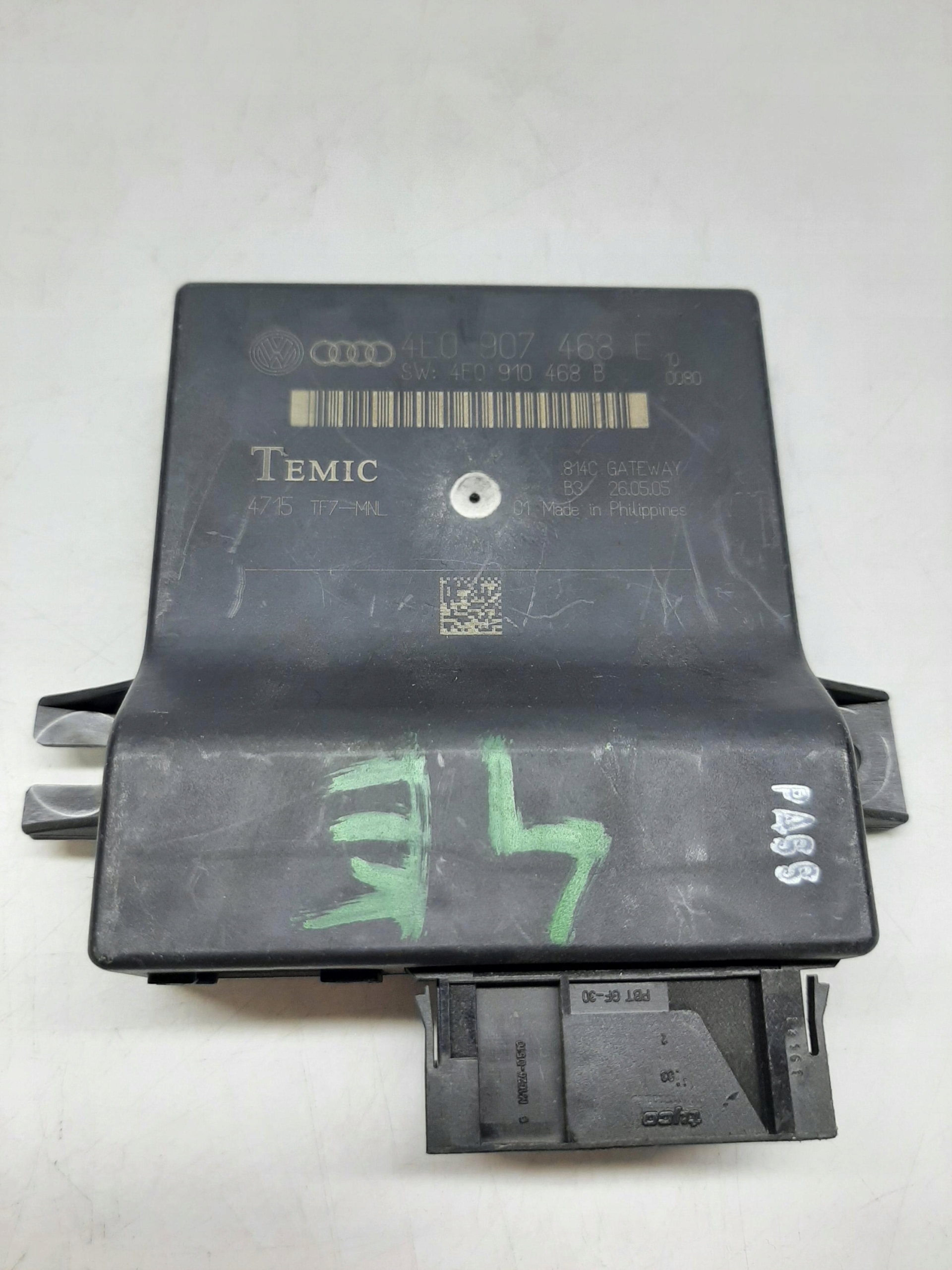 AUDI A8 D3 MODUŁ INTERFACE GATEWAY 4E0907468E 4E0910468B