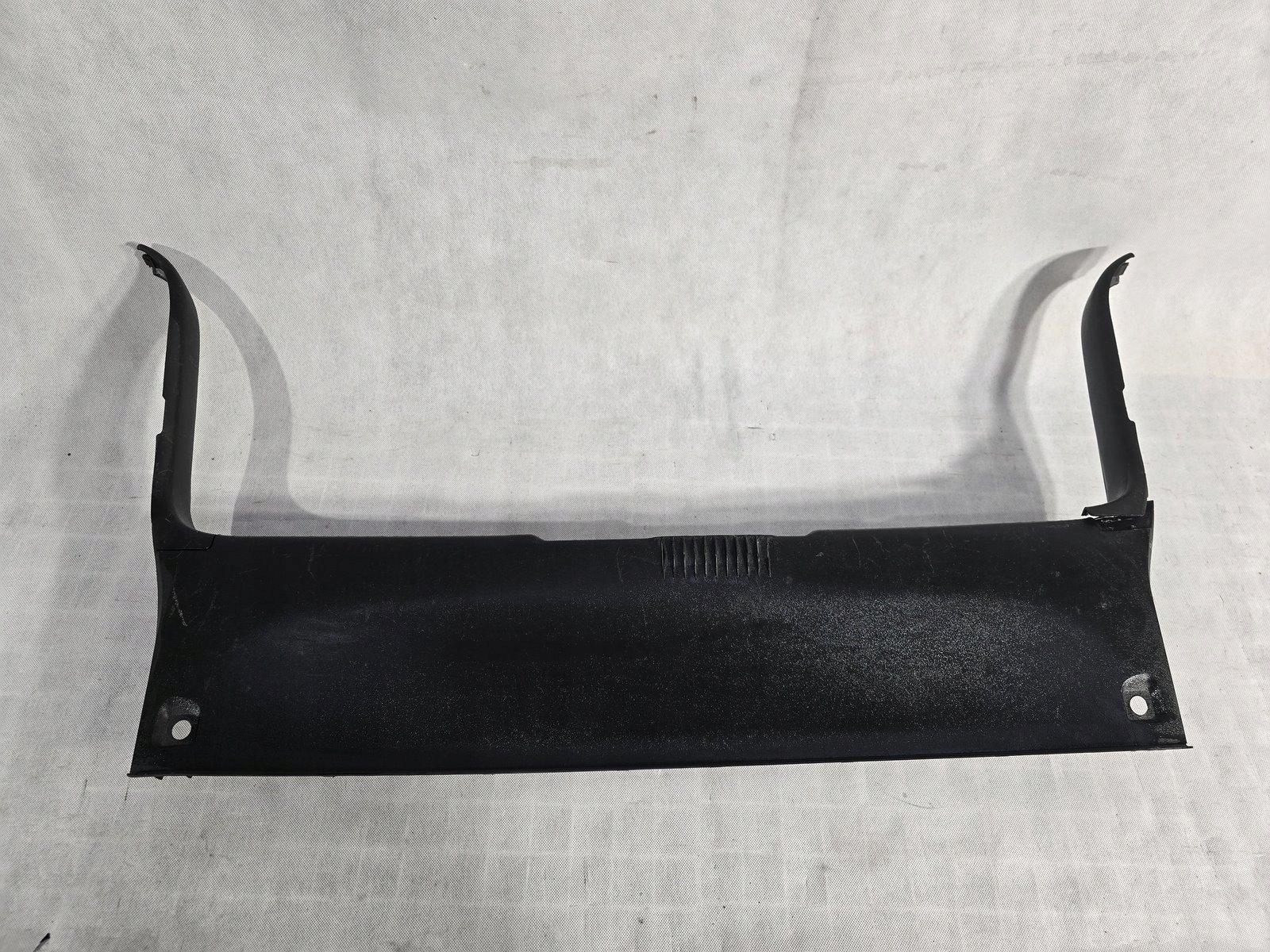 VW LUPO SEAT AROSA OSŁONA PASA TYLNEGO TYŁ MASKOWNICA 6X0863459B