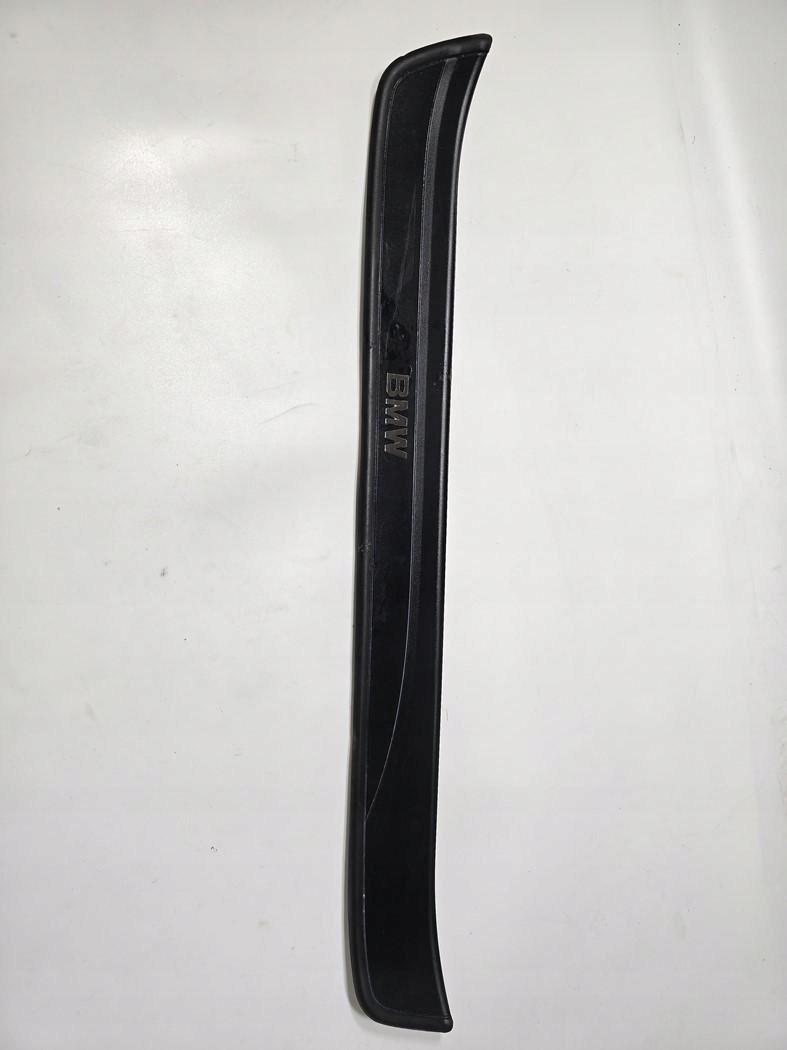 BMW E90 E91 LISTWA NAKŁADKA PROGU LEWY PRZÓD 7060279
