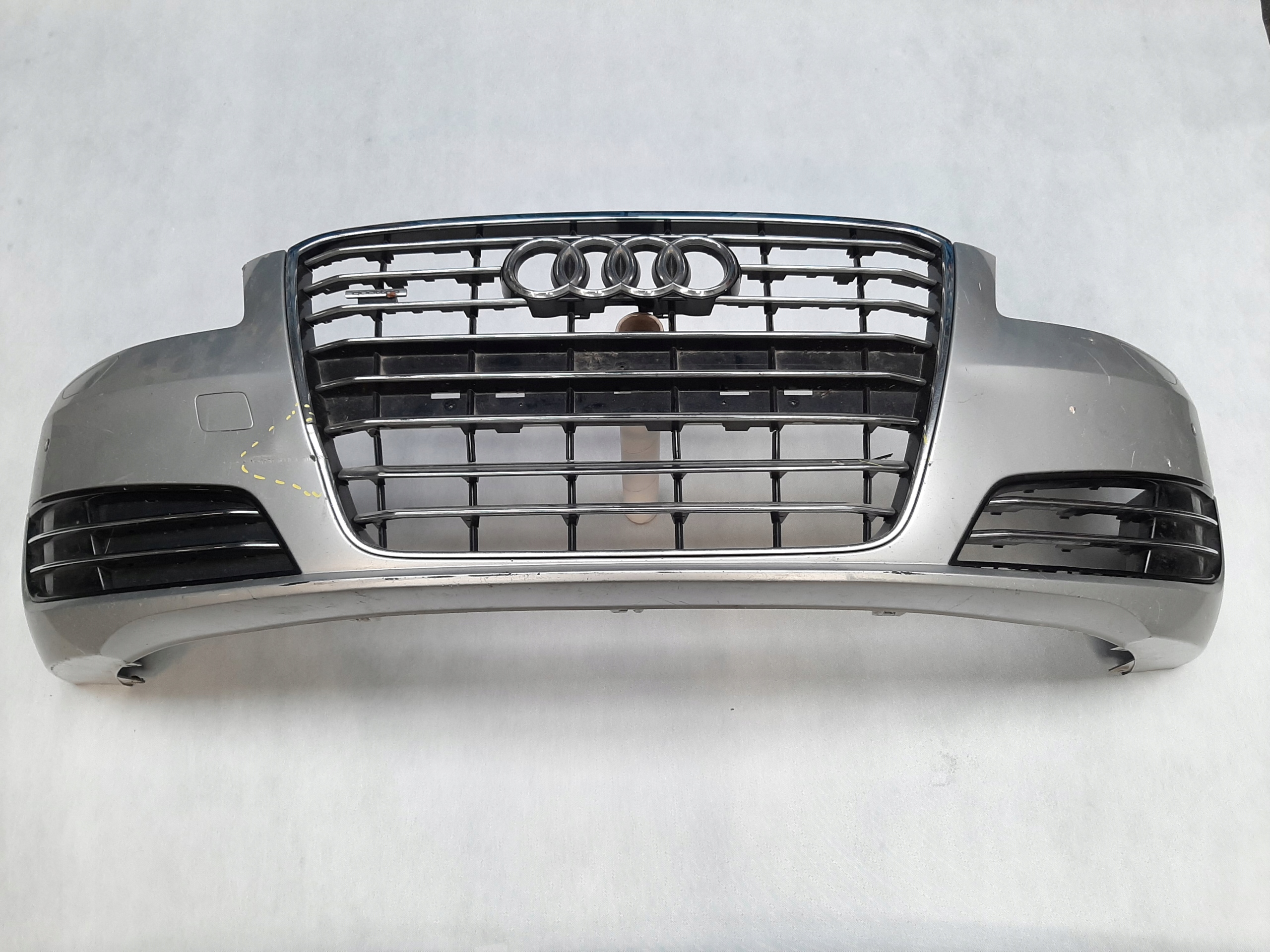 AUDI A8 ZDERZAK PRZEDNI PRZÓD 4H0807437