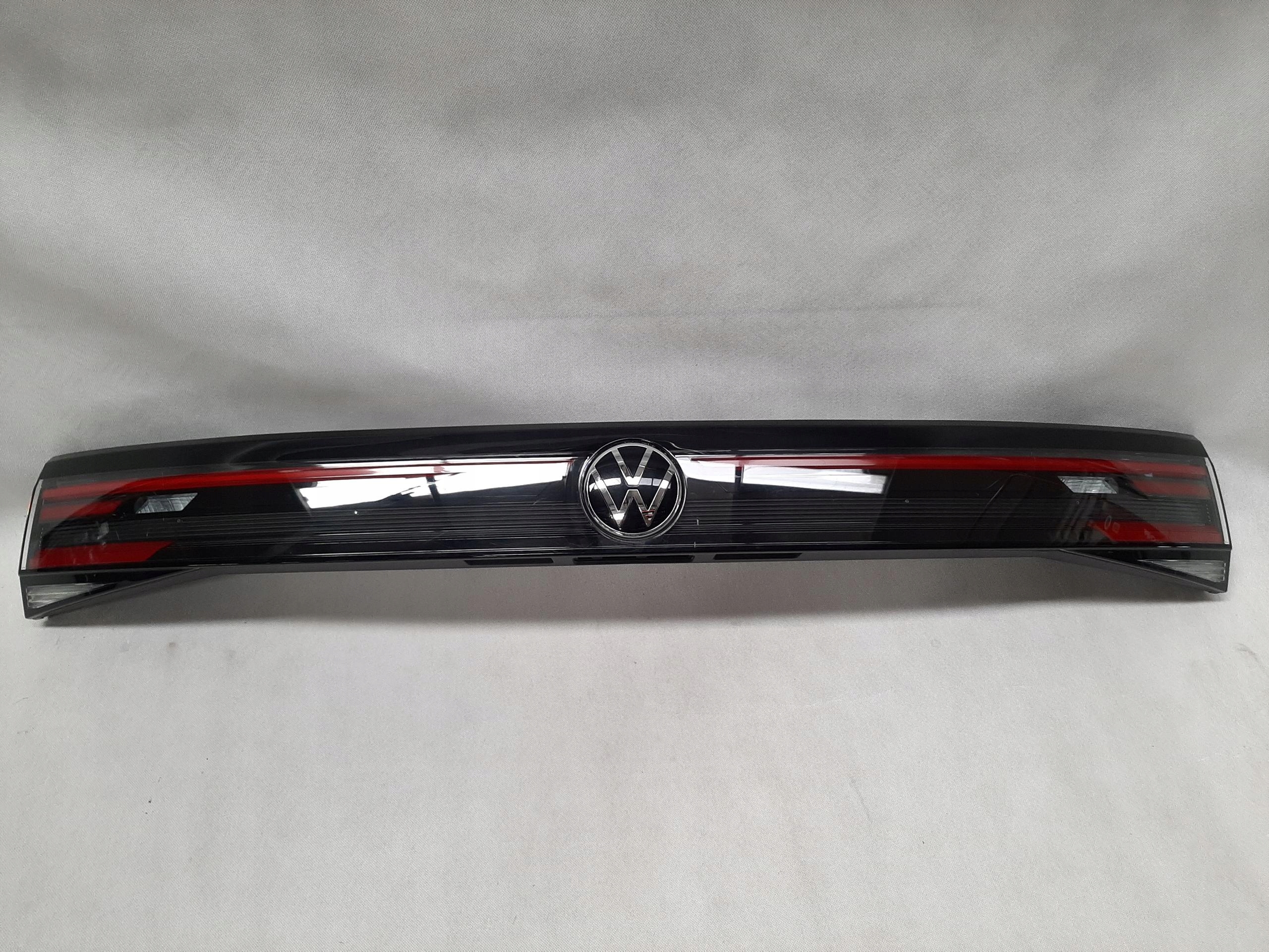 VW TAIGO BLENDA LAMPA KLAPY TYŁ LED 2G7945093