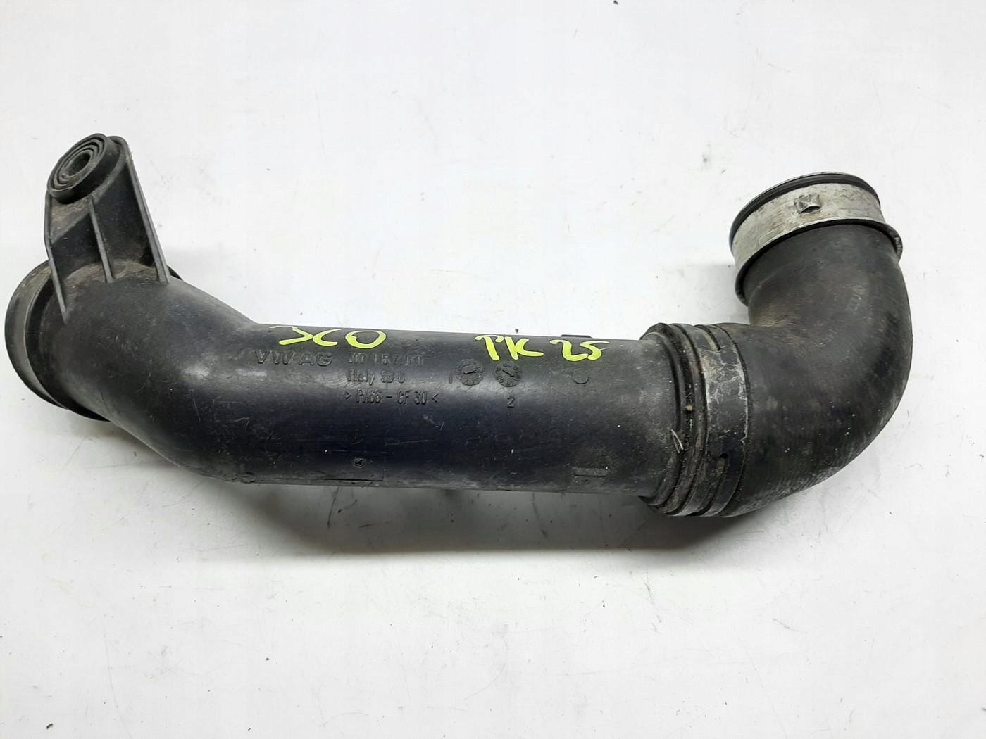 VW PASSAT B6 AUDI A3 8P 1.9 2.0 TDI WĄŻ RURA INTERCOOLERA 3C0145770B