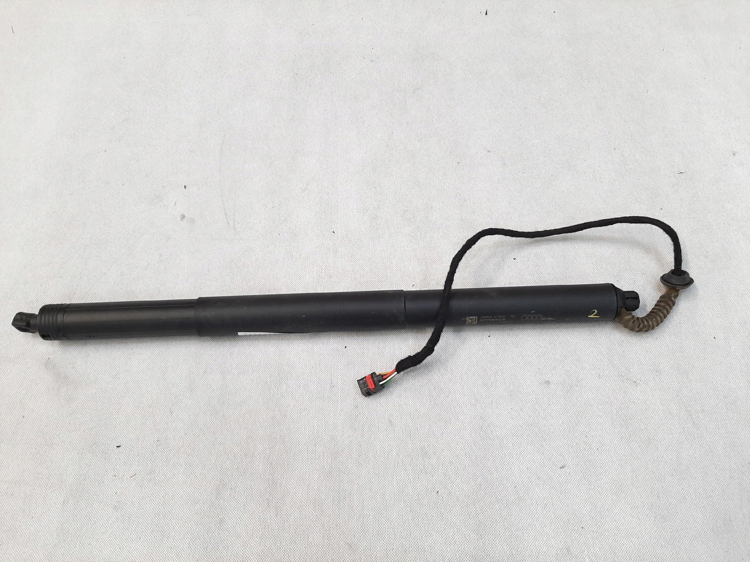 SIŁOWNIK KLAPY BAGAŻNIKA ELEKTRYCZNY AUDI A5 SPORTBACK II FL 21- 8W8827851E