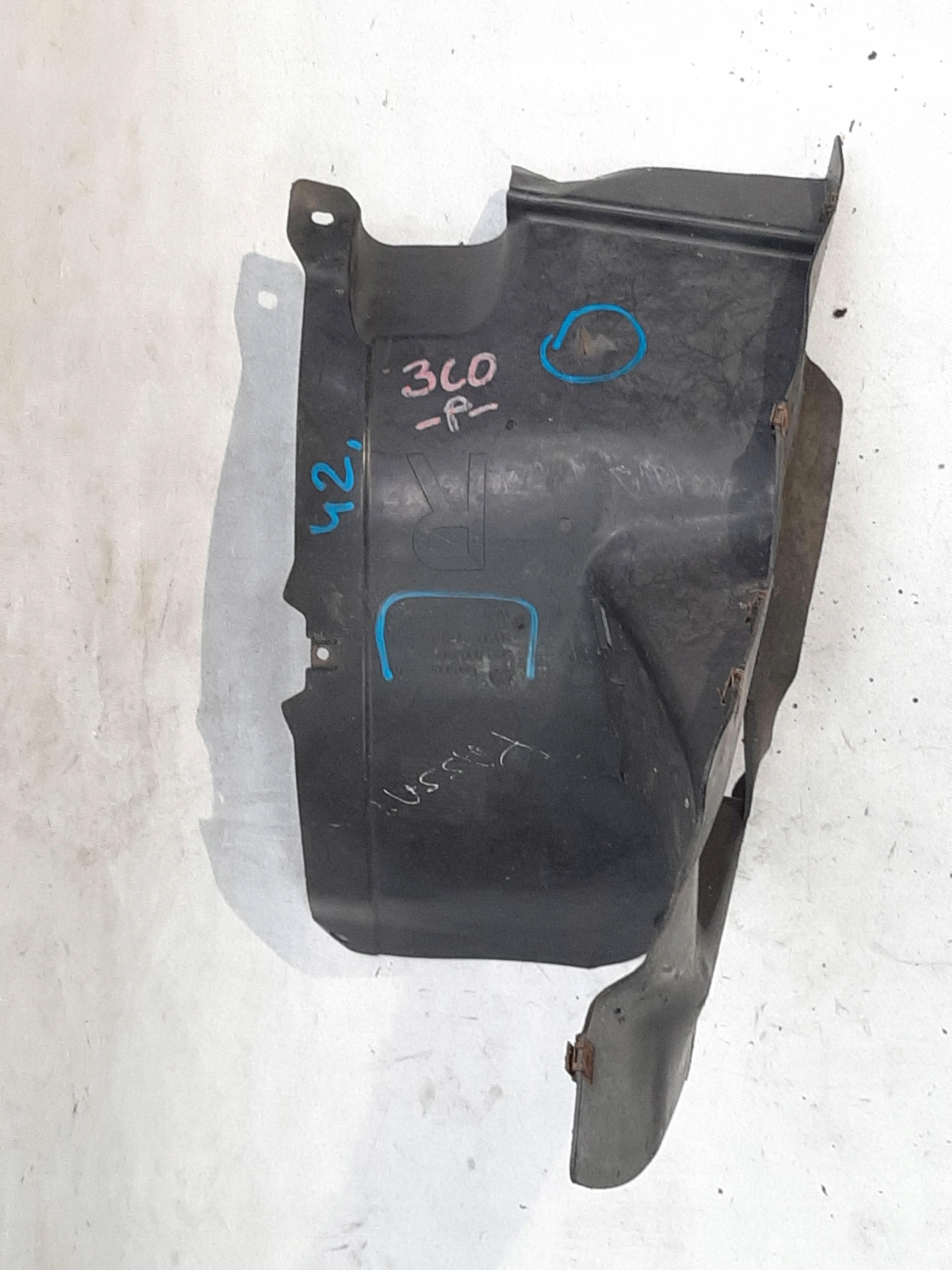 VW PASSAT B6 NADKOLE OSŁONA PRAWY PRZÓD CZĘŚĆ PRZEDNIA 3C0805912