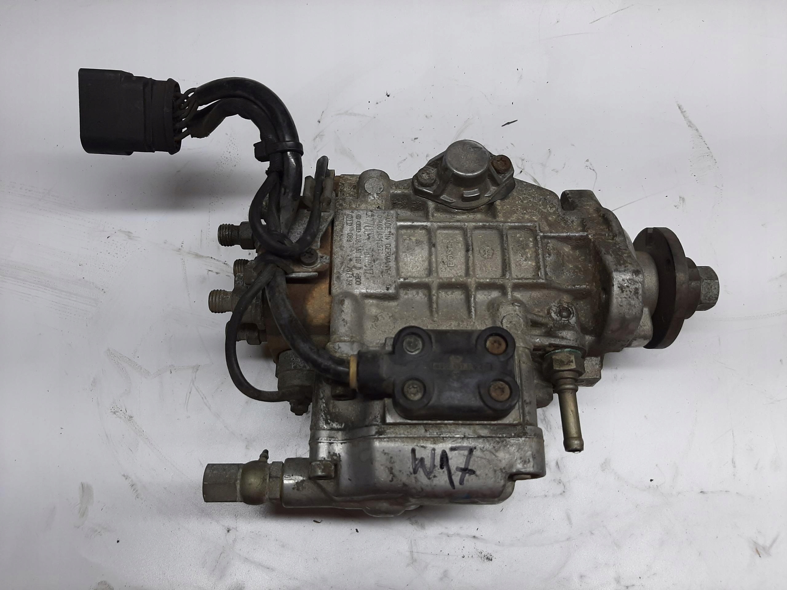 VW GOLF IV POMPA WTRYSKOWA 1.9 TDI 038130107D 0460404977