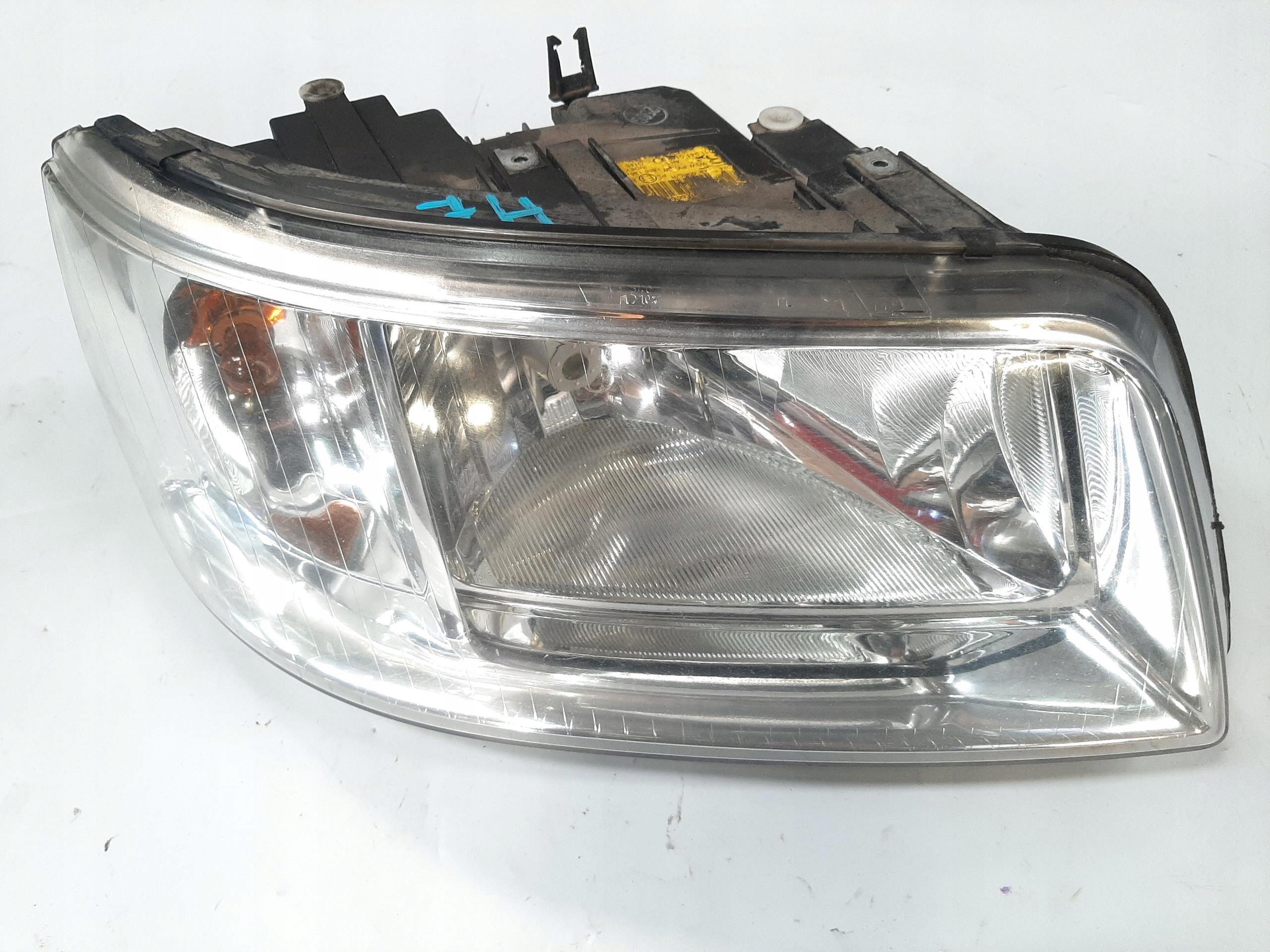 VW T5 REFLEKTOR PRZÓD PRZEDNI PRAWY 7H1941016