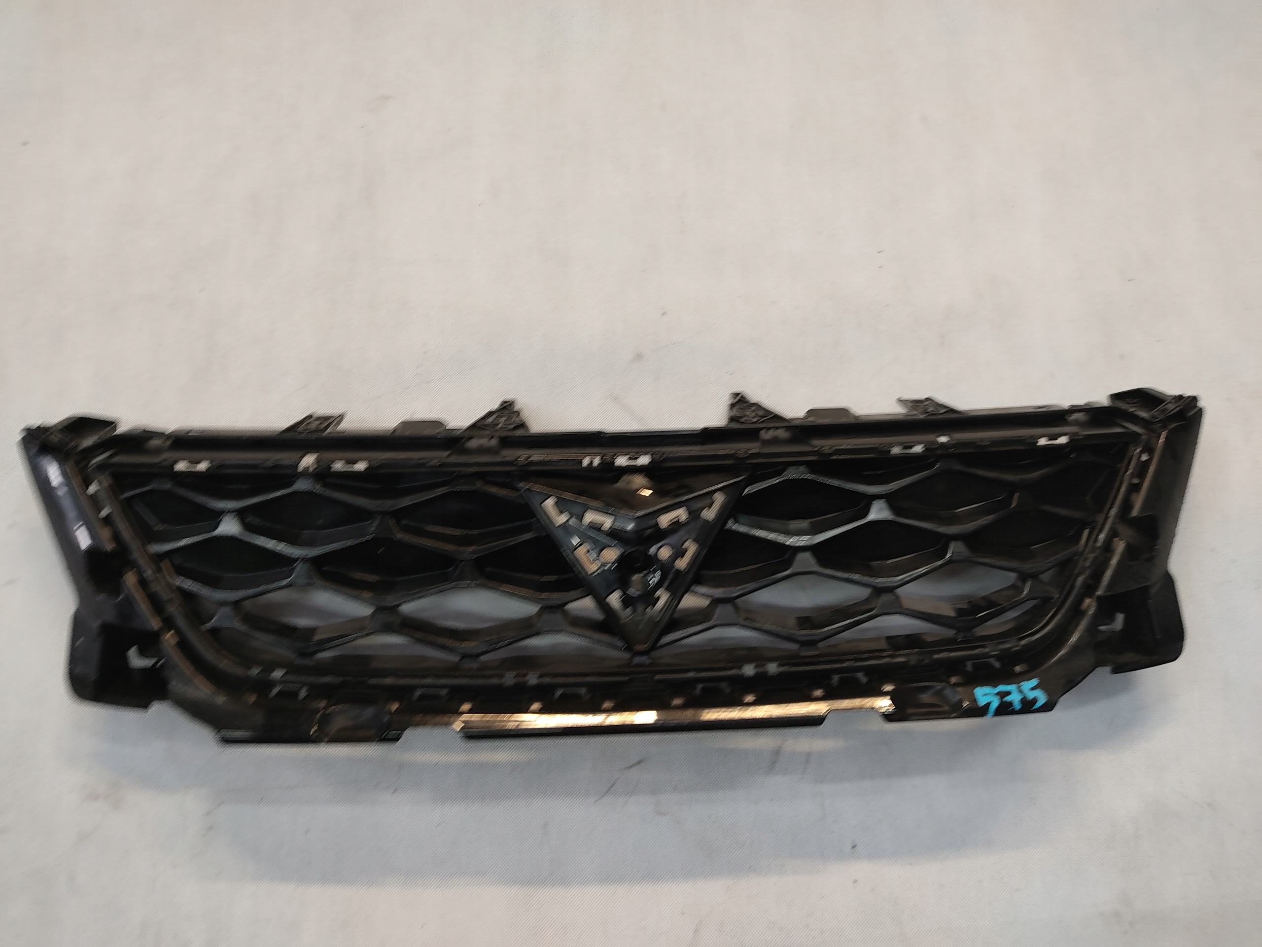 CUPRA ATECA GRILL ATRAPA ZDERZAKA 575853654G