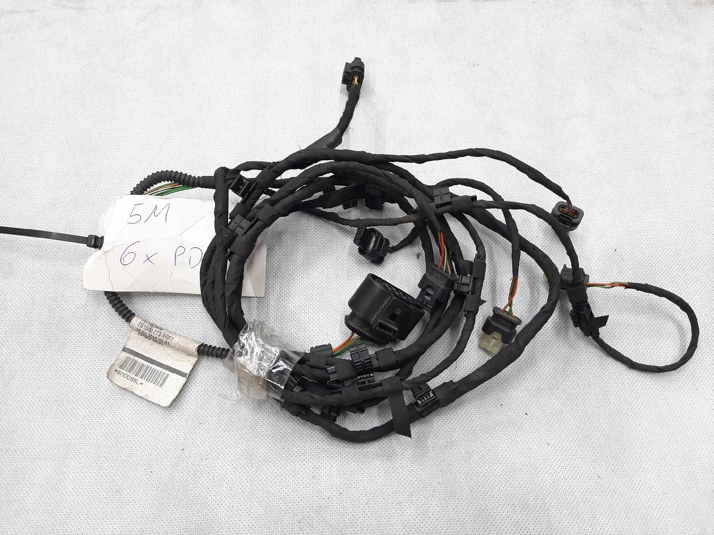 VW GOLF VI PLUS WIĄZKA INSTALACJA ZDERZAK PRZÓD PDC 5M0971095L przednia
