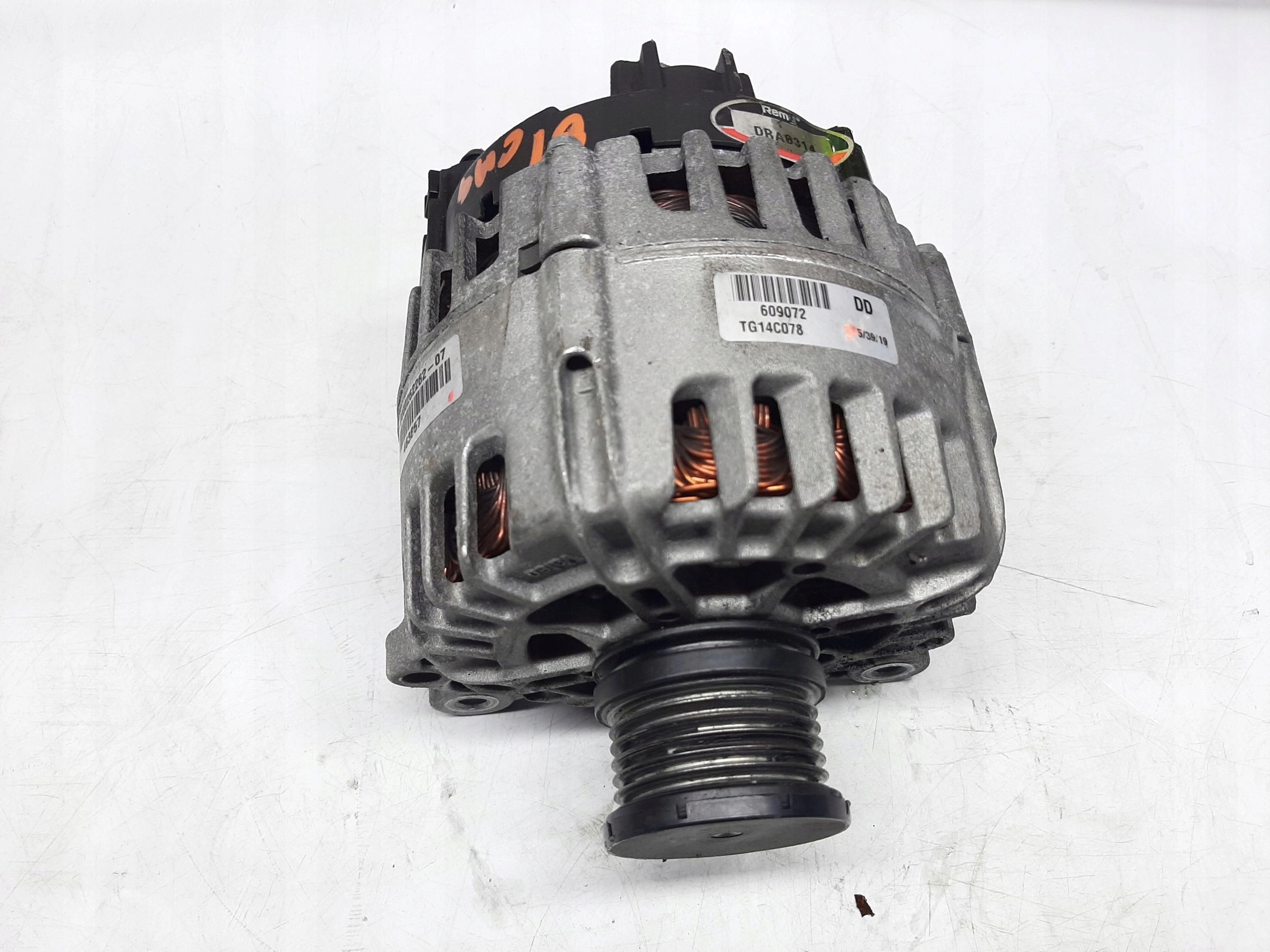 AUDI A4 A5 8T ALTERNATOR 2.0 TDI TG14C078 04L903021D