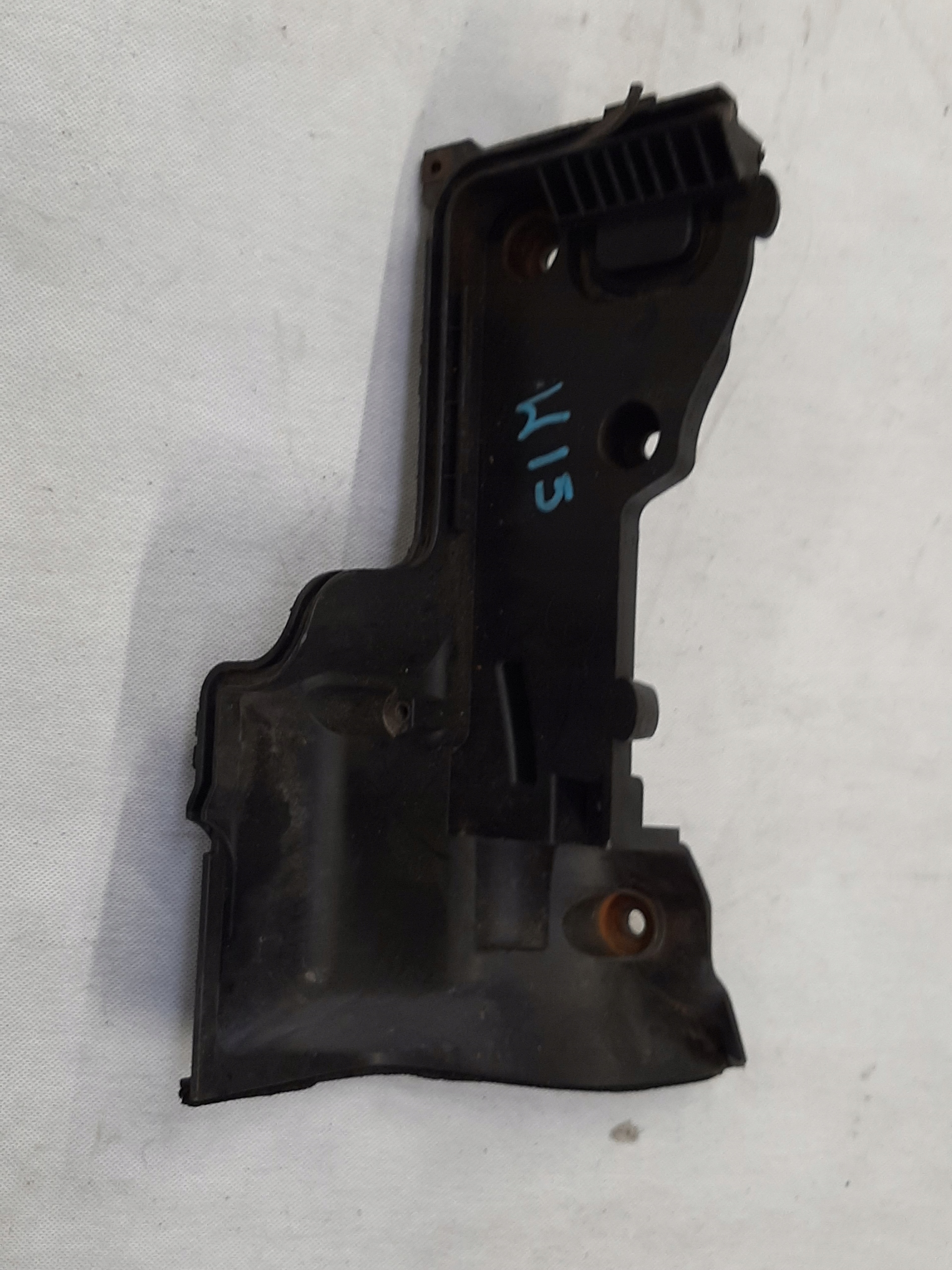 RANGE ROVER SPORT L320 UCHWYT MOCOWANIE AKUMULATORA DWM500100