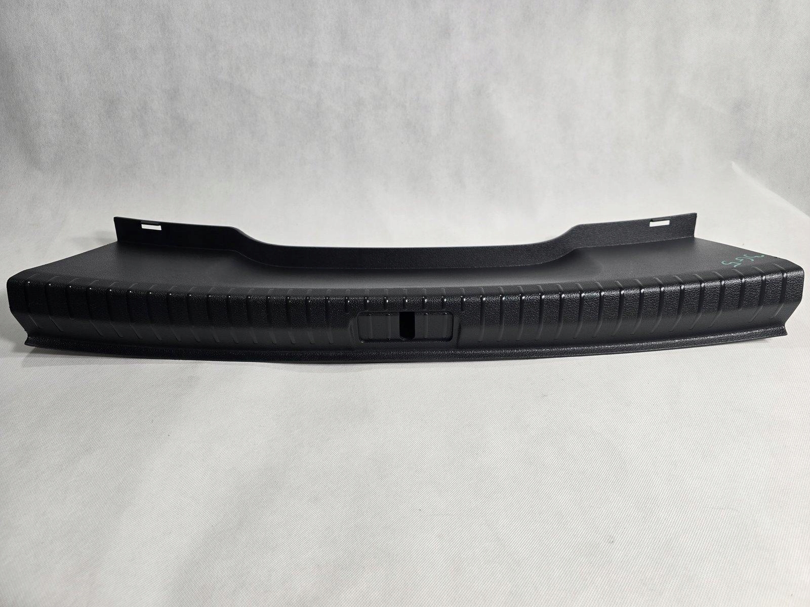 VW PASSAT B8 OSŁONA PASA TYLNEGO TYŁ MASKOWNICA 3G5863459