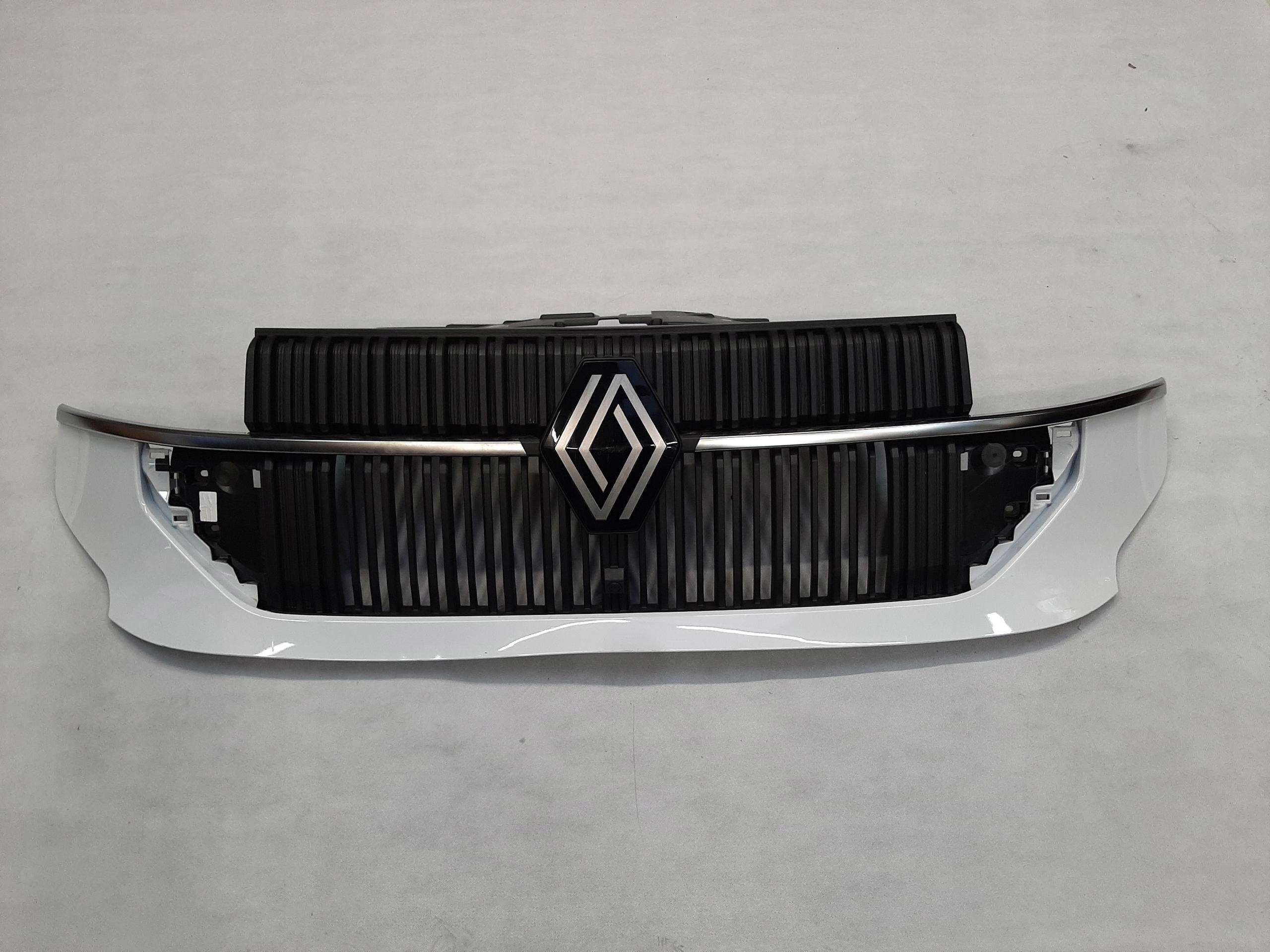 RENAULT MASTER IV 24-> ATRAPA CHŁODNICY GRILL MASKOWNICA 622569964R