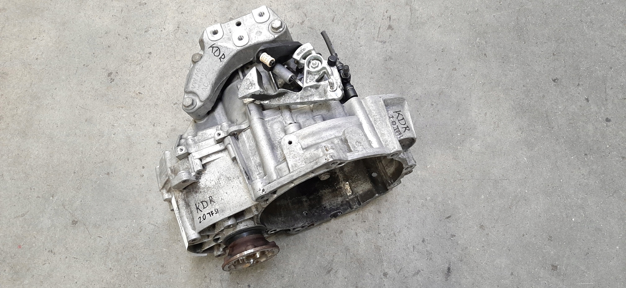 AUDI TT 8J 06-10 SKRZYNIA BIEGÓW KDR 8J8867505B