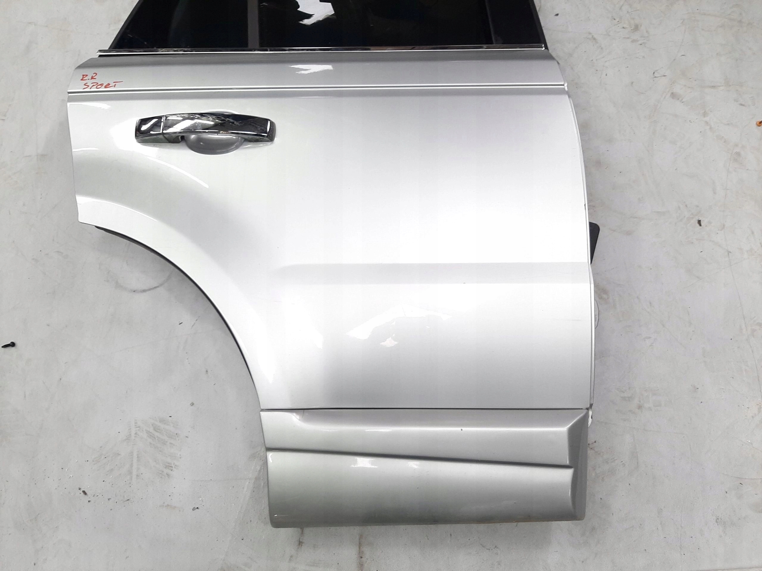 RANGE ROVER SPORT OVERFINCH DRZWI PRAWY TYŁ PRAWE TYLNE