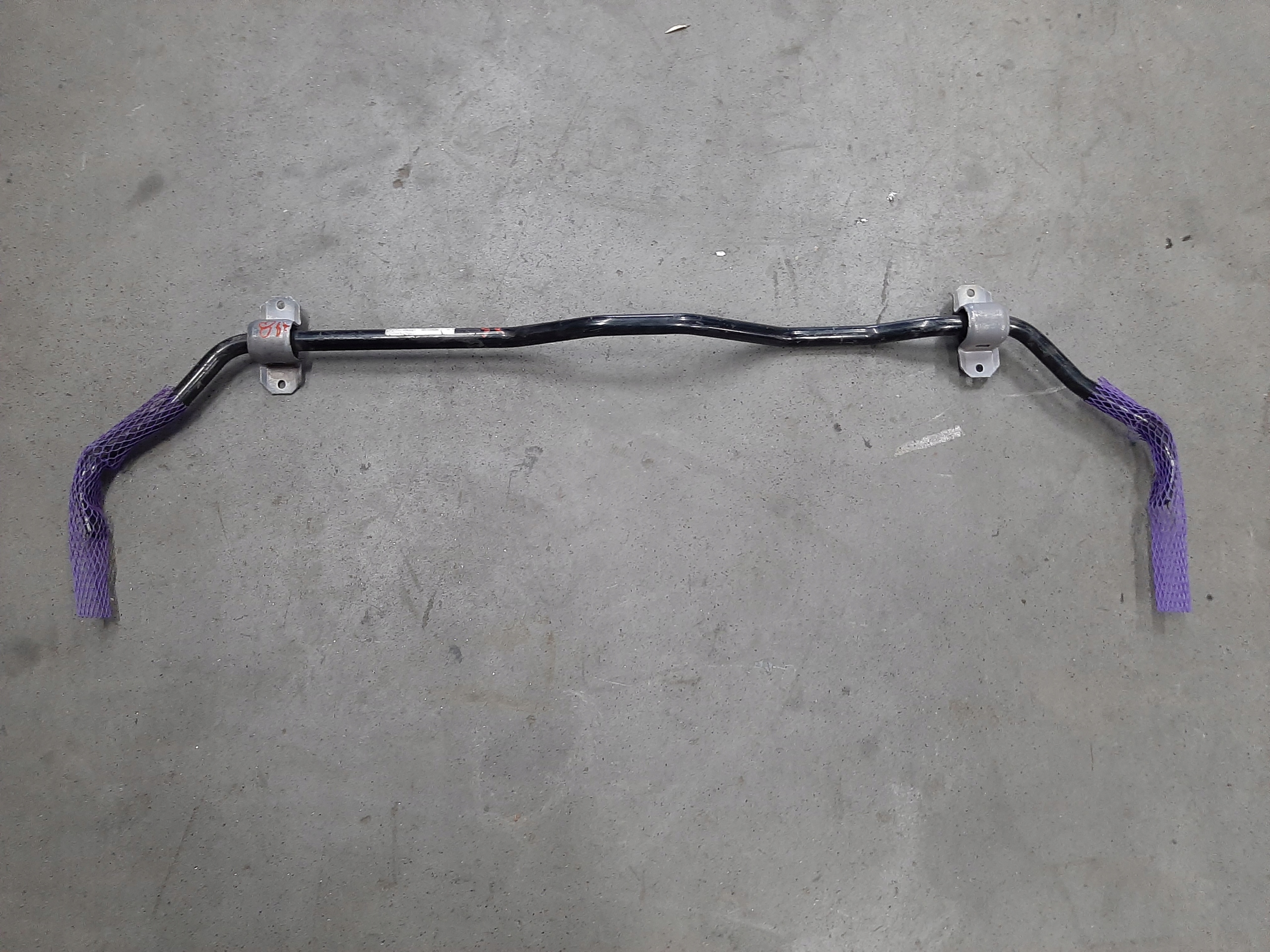 Audi Q7 (2015-2023r.) Drążek Reakcyjny Stabilizator tył 4M0511305L