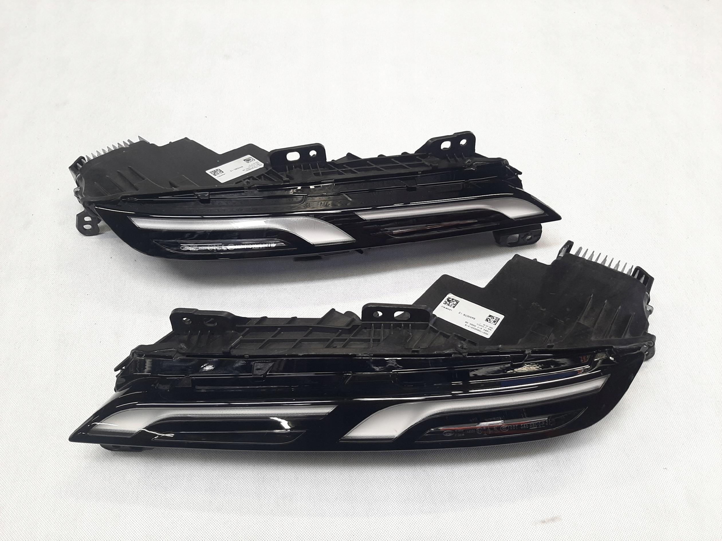 BMW 7 G70 LAMPA LEWA PRAWA PRZEDNIA KOMPLET LED DRL 9450079-13 9450080-13