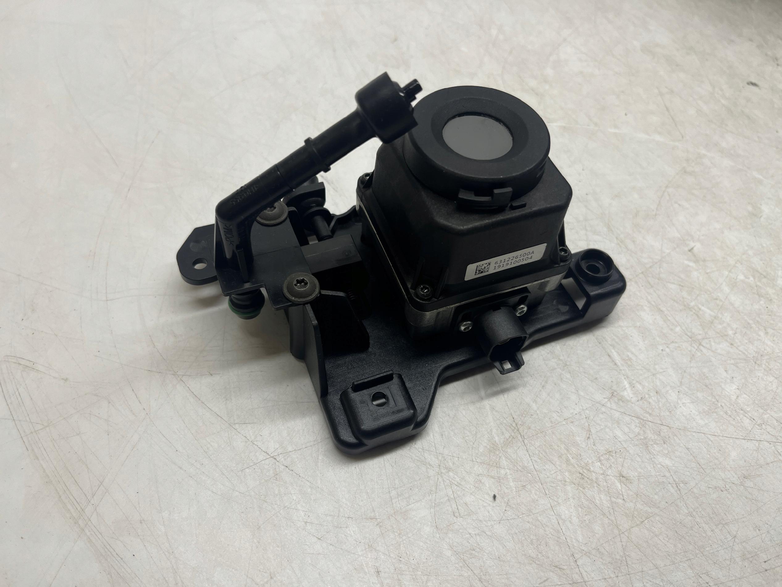 Audi A8 S8 Kamera Night Vision Stelaż Mocowanie 4G0980552A 4H0980561B