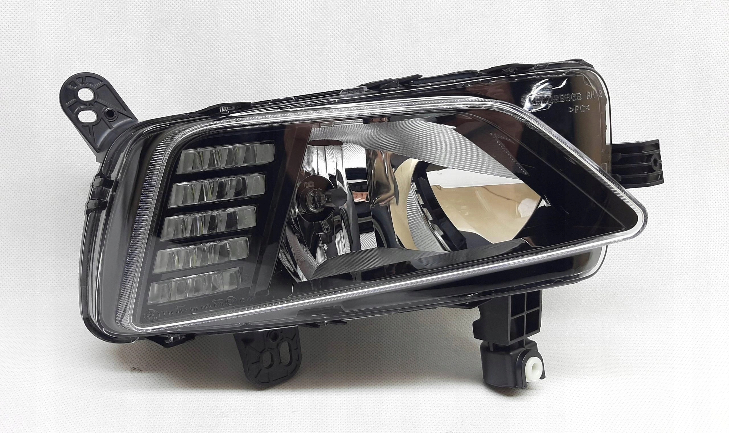 VW Polo 6 Halogen prawy 2G0941662C