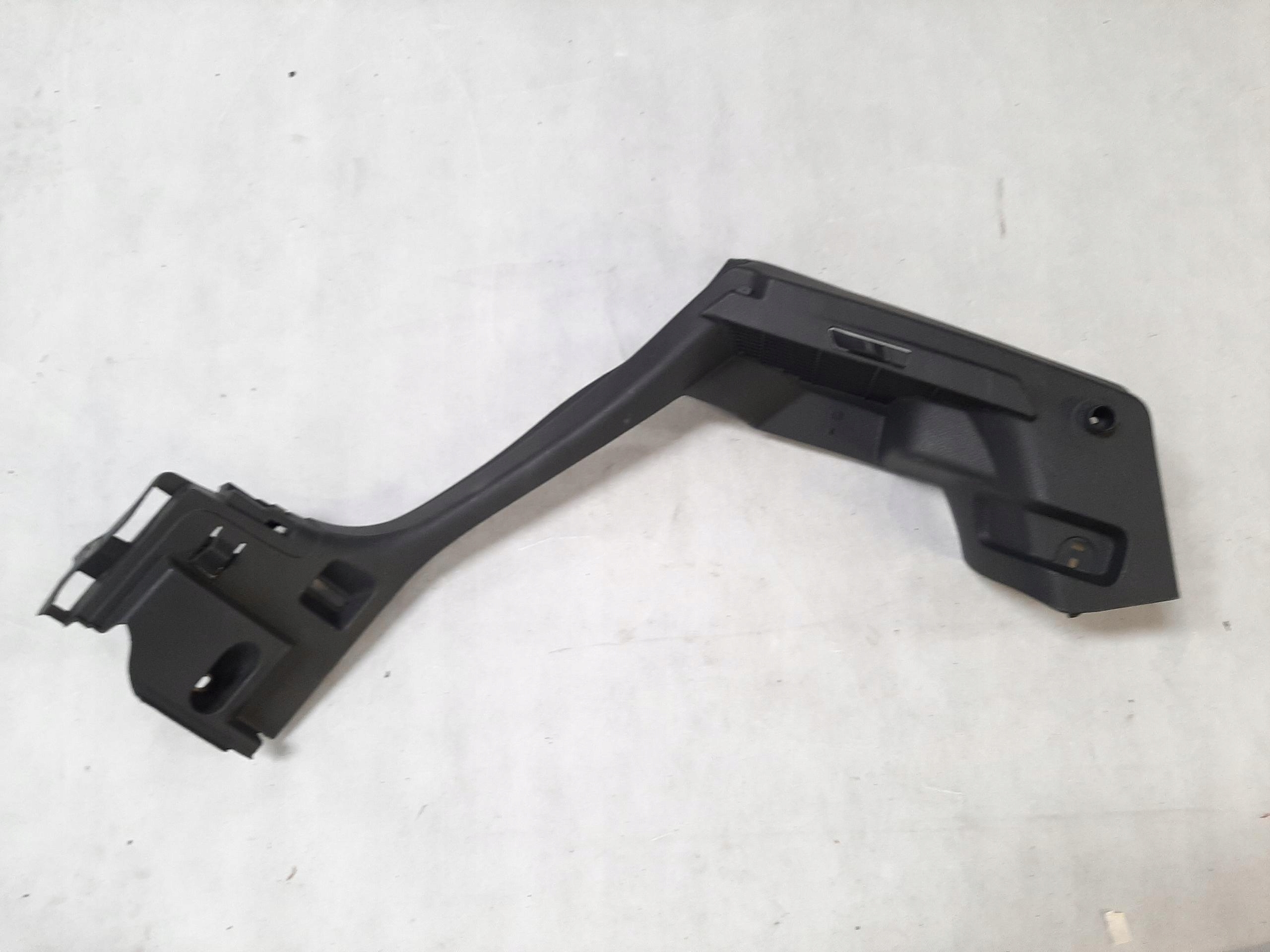VW GOLF VII 7 5G TAPICERKA BOCZEK BAGAŻNIKA LEWY TYŁ 5G6867761D