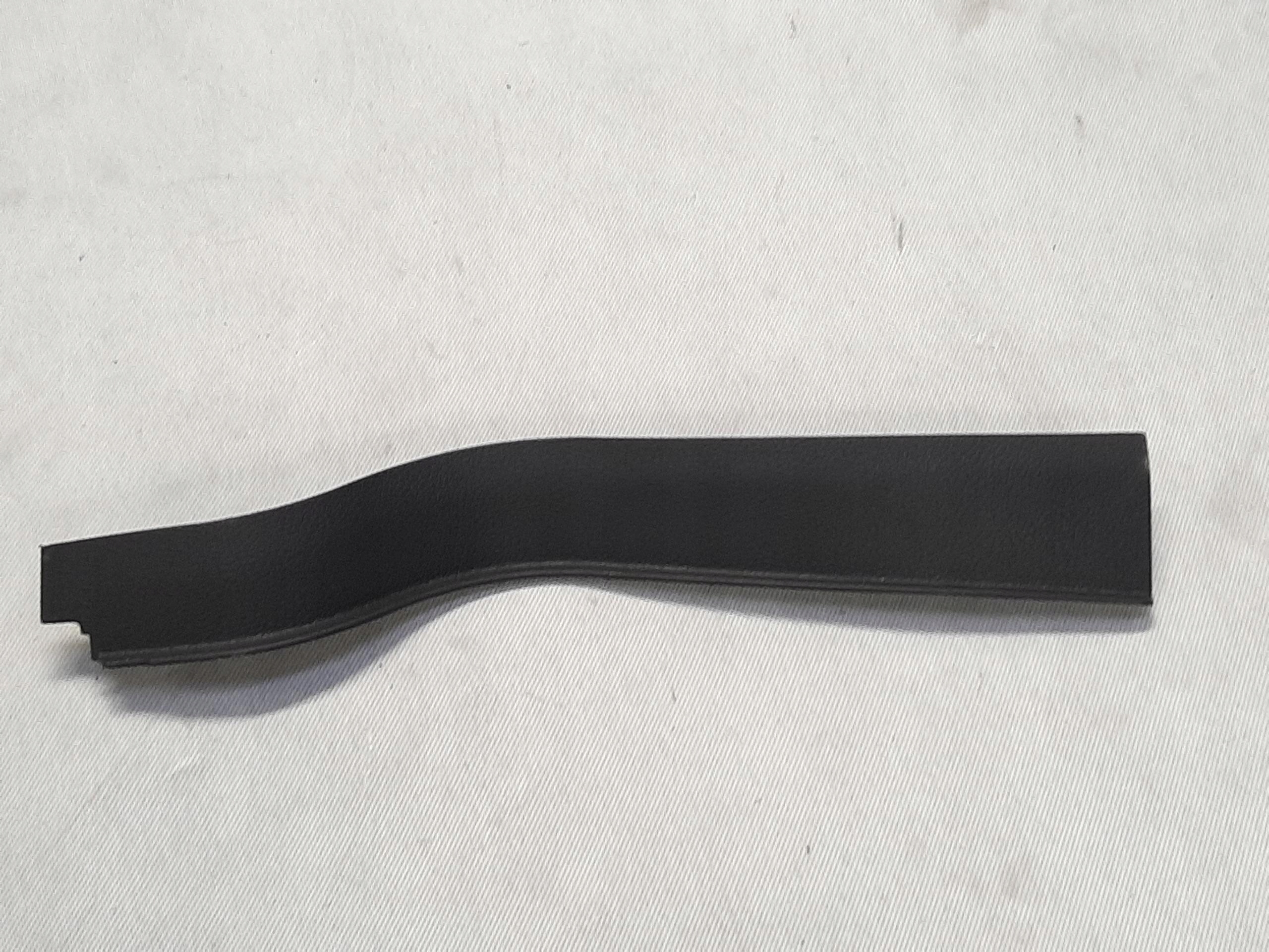 VW GOLF VII 7 5G PLASTIK OSŁONA SŁUPKA KONSOLI A PRAWA 5G0868224