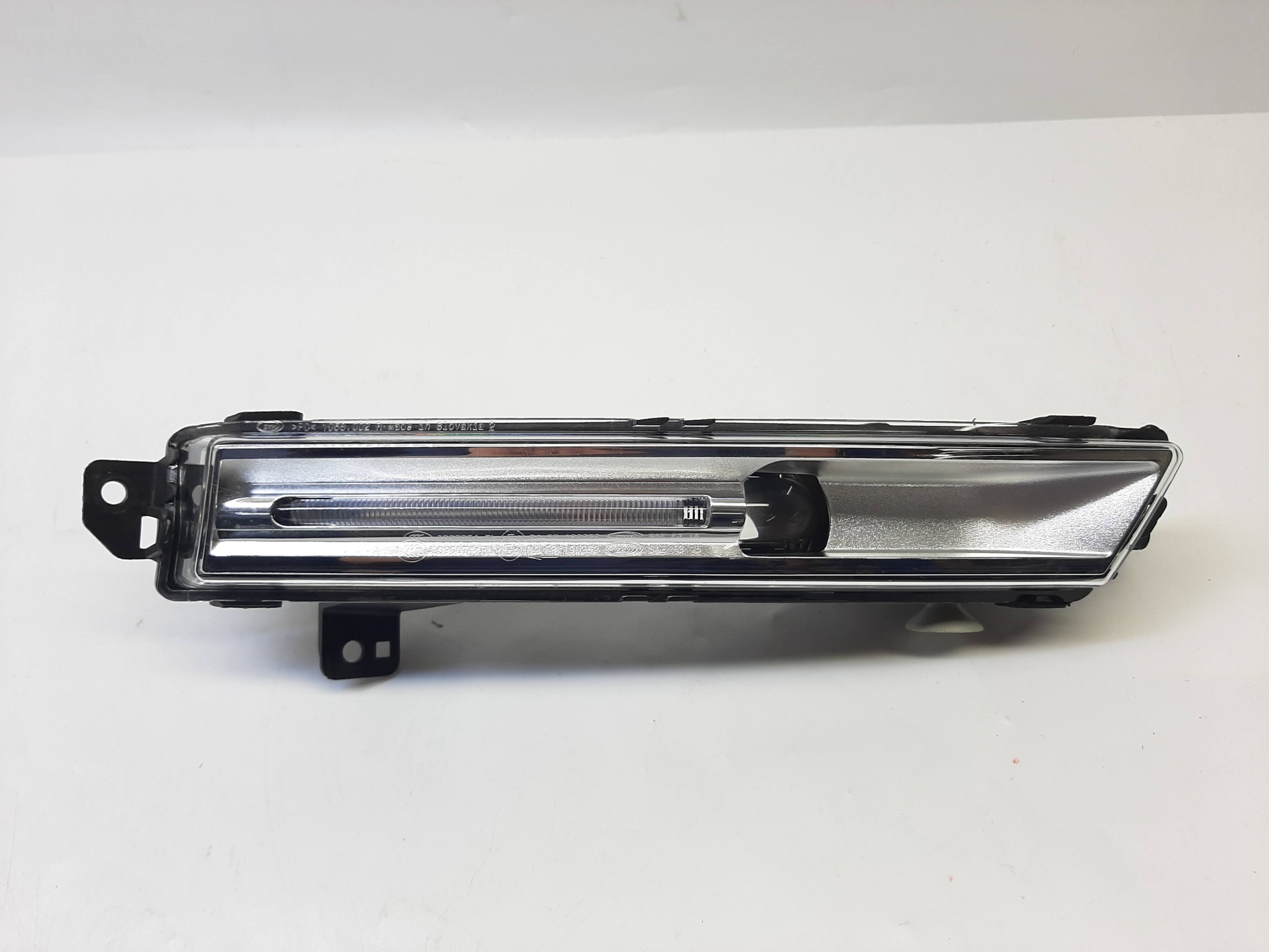 RANGE ROVER VELAR LAMPA HALOGEN LEWY PRAWY PRZÓD 1058002R1 1058001L2