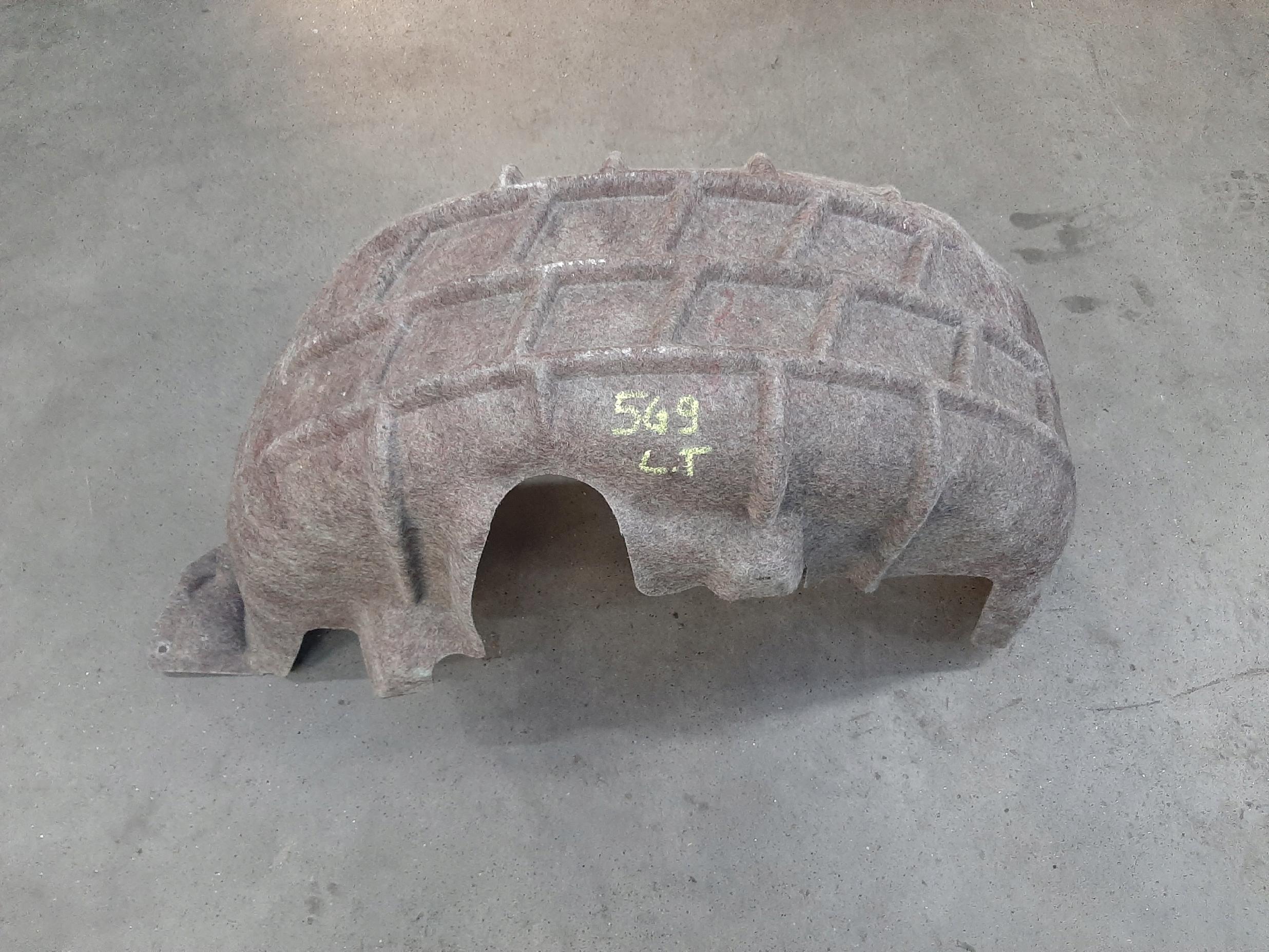 VW GOLF 7 NADKOLE LEWY TYŁ OSŁONA PRZECIWBŁOTNA 5G9810971