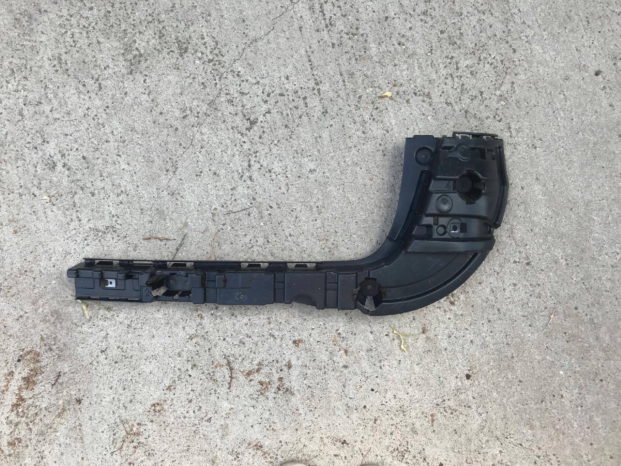 BMW X3 F25 2.0i 10-14r ŚLIZG ZDERZAKA PRAWY TYŁ TYLNY 7239884