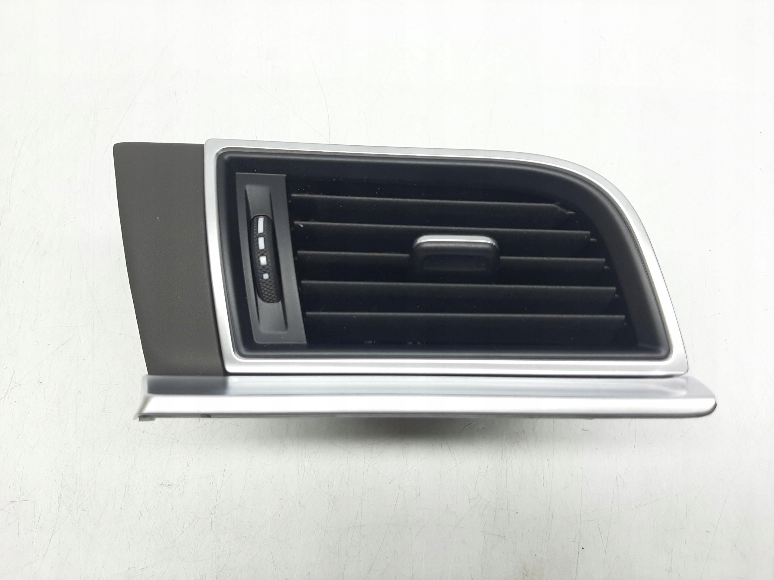 PORSCHE MACAN KRATKA NAWIEWU KLIMATYZACJI 95B819701E