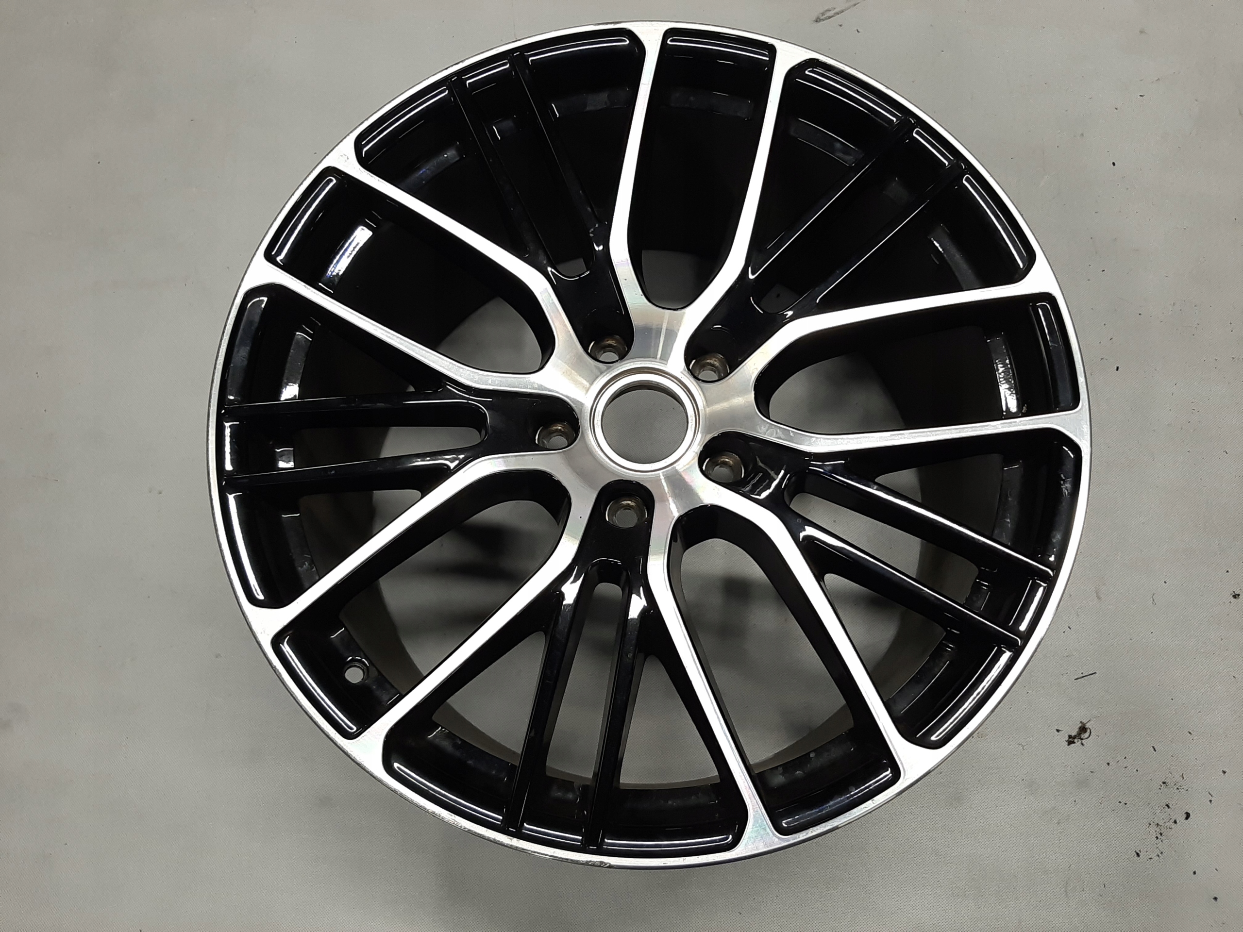 PORSCHE PANAMERA II 2016- ALU FELGA ALUMINIOWA 21'' ET69 5X130 971601025CA