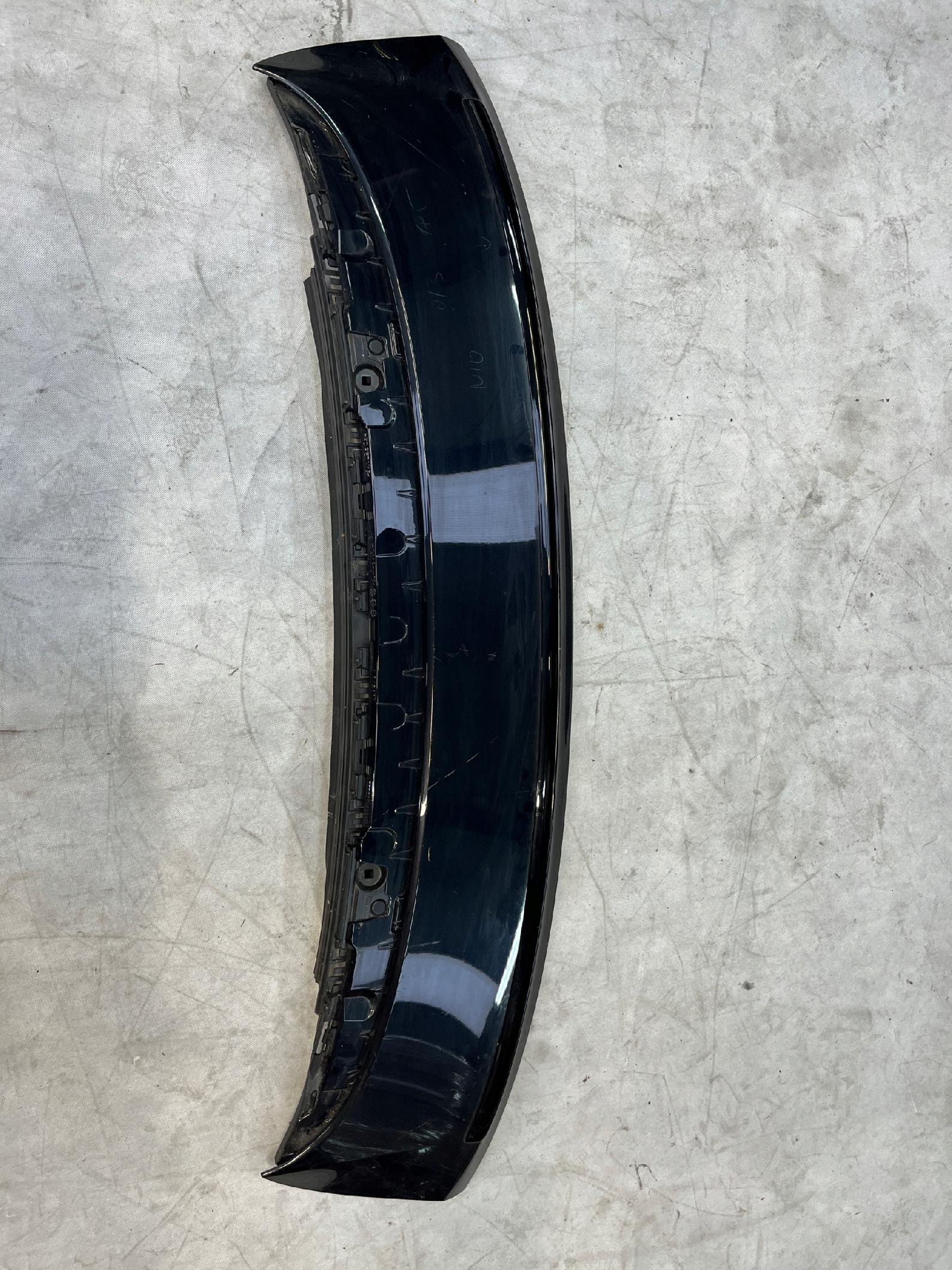 Porsche Cayenne Coupe Spoiler Lotka klapy dolny 9Y3827934