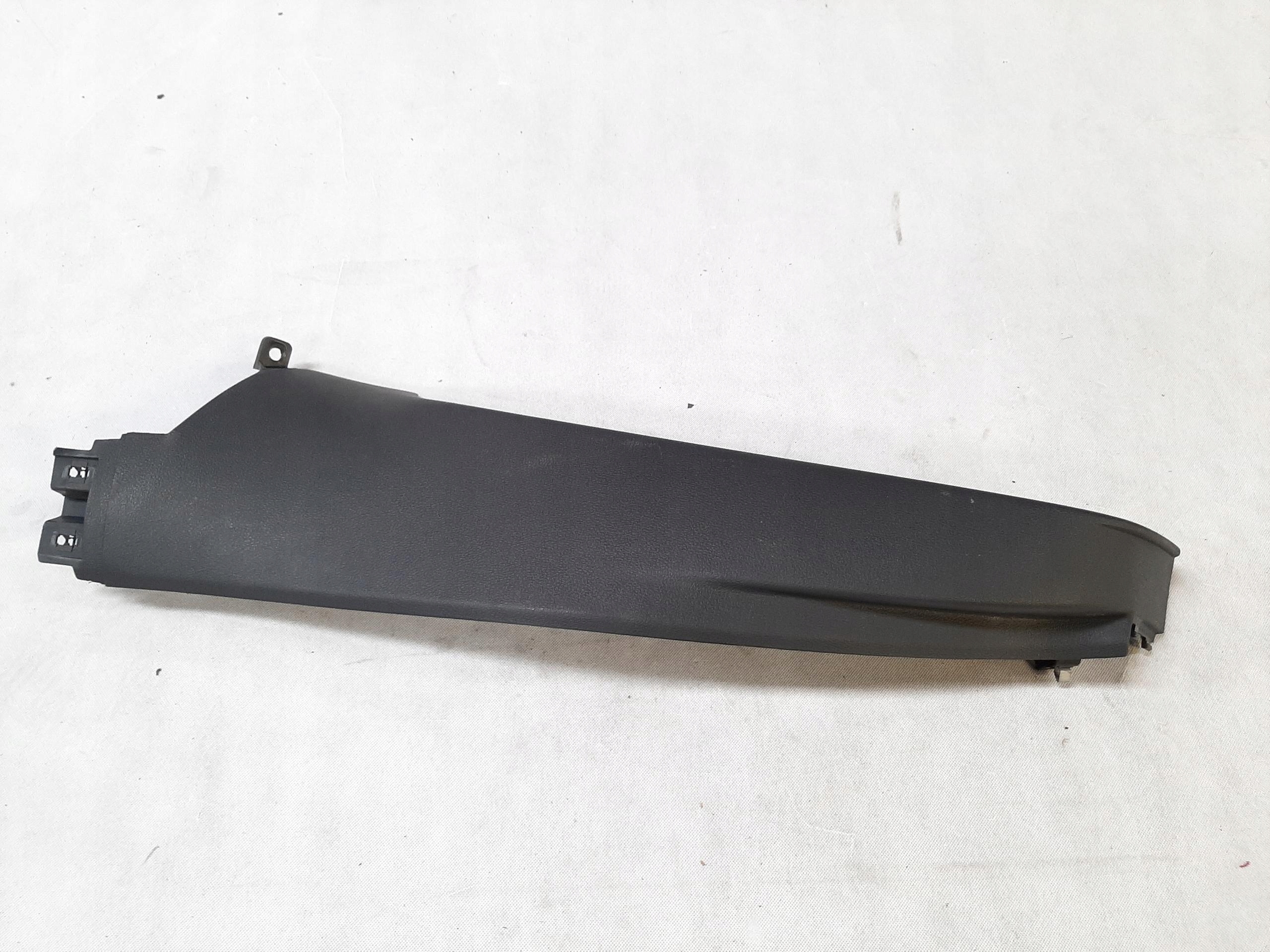 VW GOLF VII 7 5G PLASTIK OSŁONA SŁUPKA PROGU LEWY TYŁ 5G6867765E