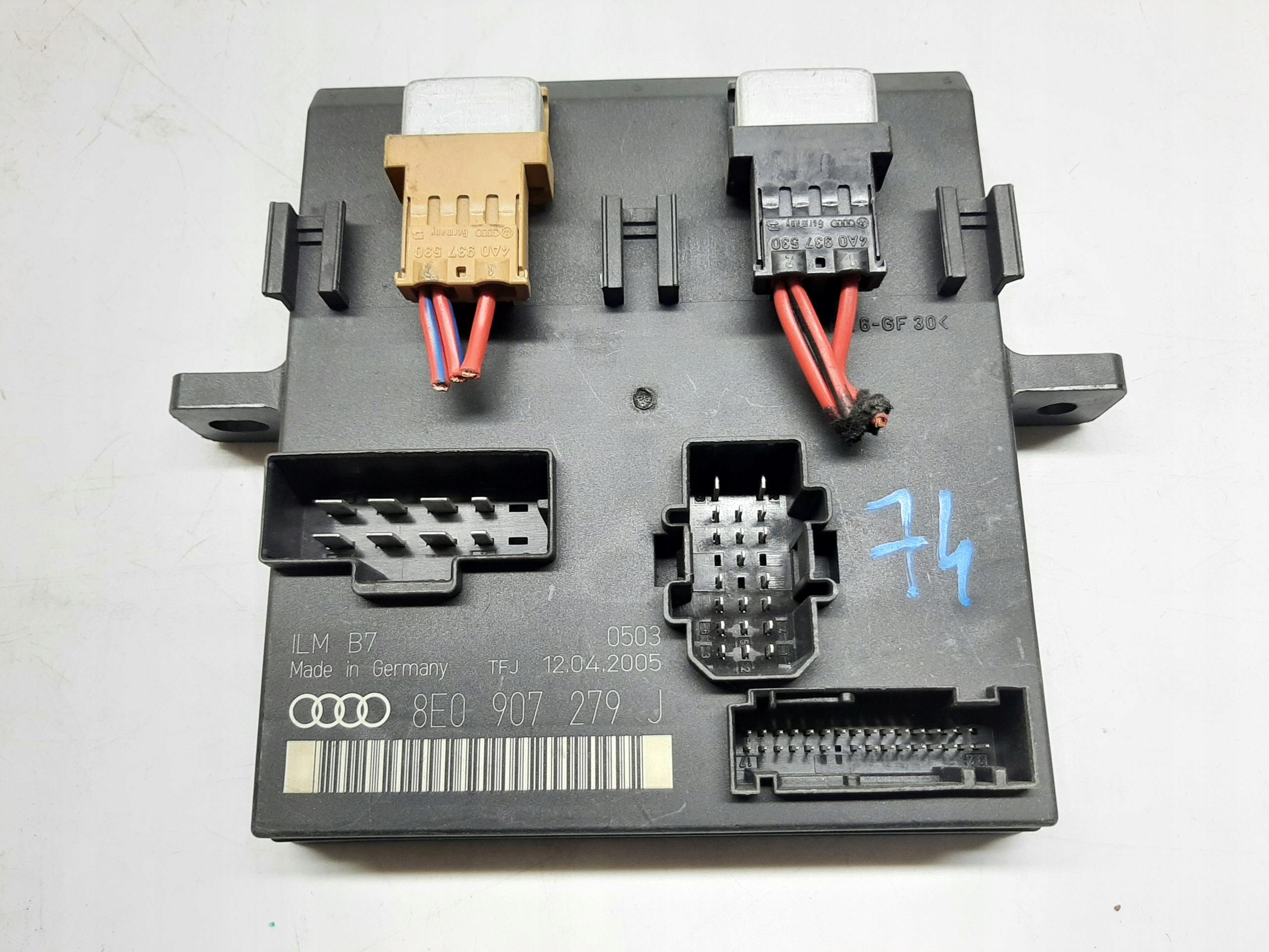 AUDI A4 B7 2004- MODUŁ STEROWNIK ŚWIATEŁ 8E0907279J