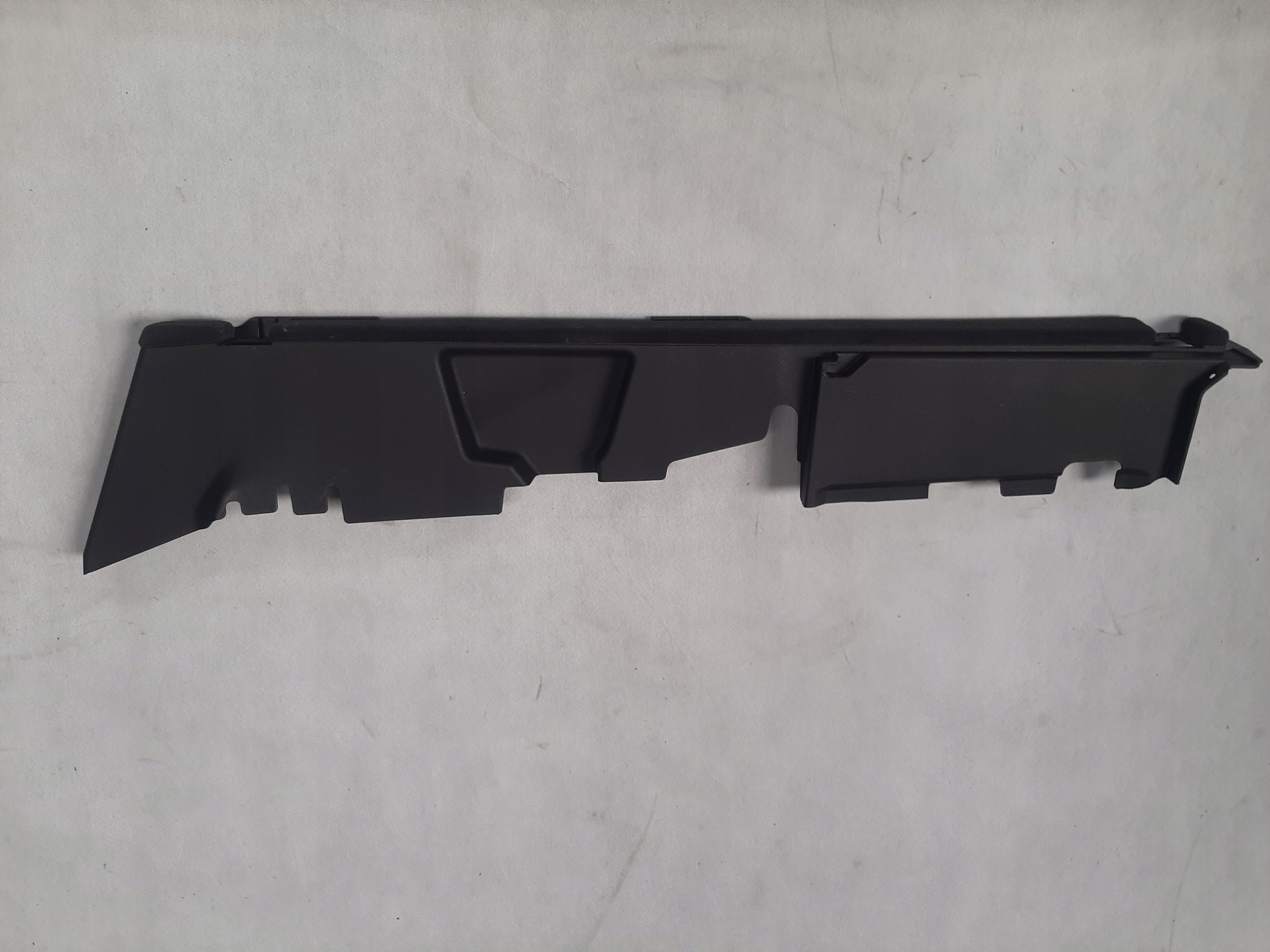 AUDI Q7 4M LISTWA PODPORA PODŁOGI BAGAŻNIKA 4M0863528F