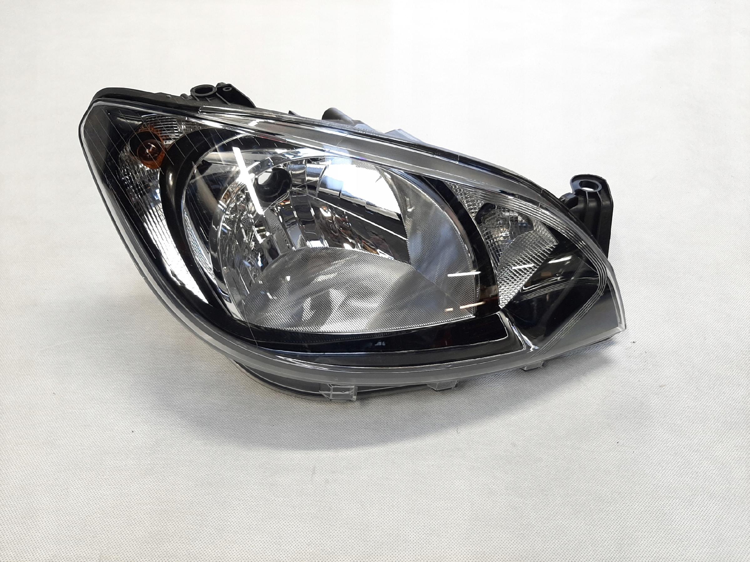 Skoda Citygo Lampa Reflektor Prawa 1ST941016D 1EJ010672