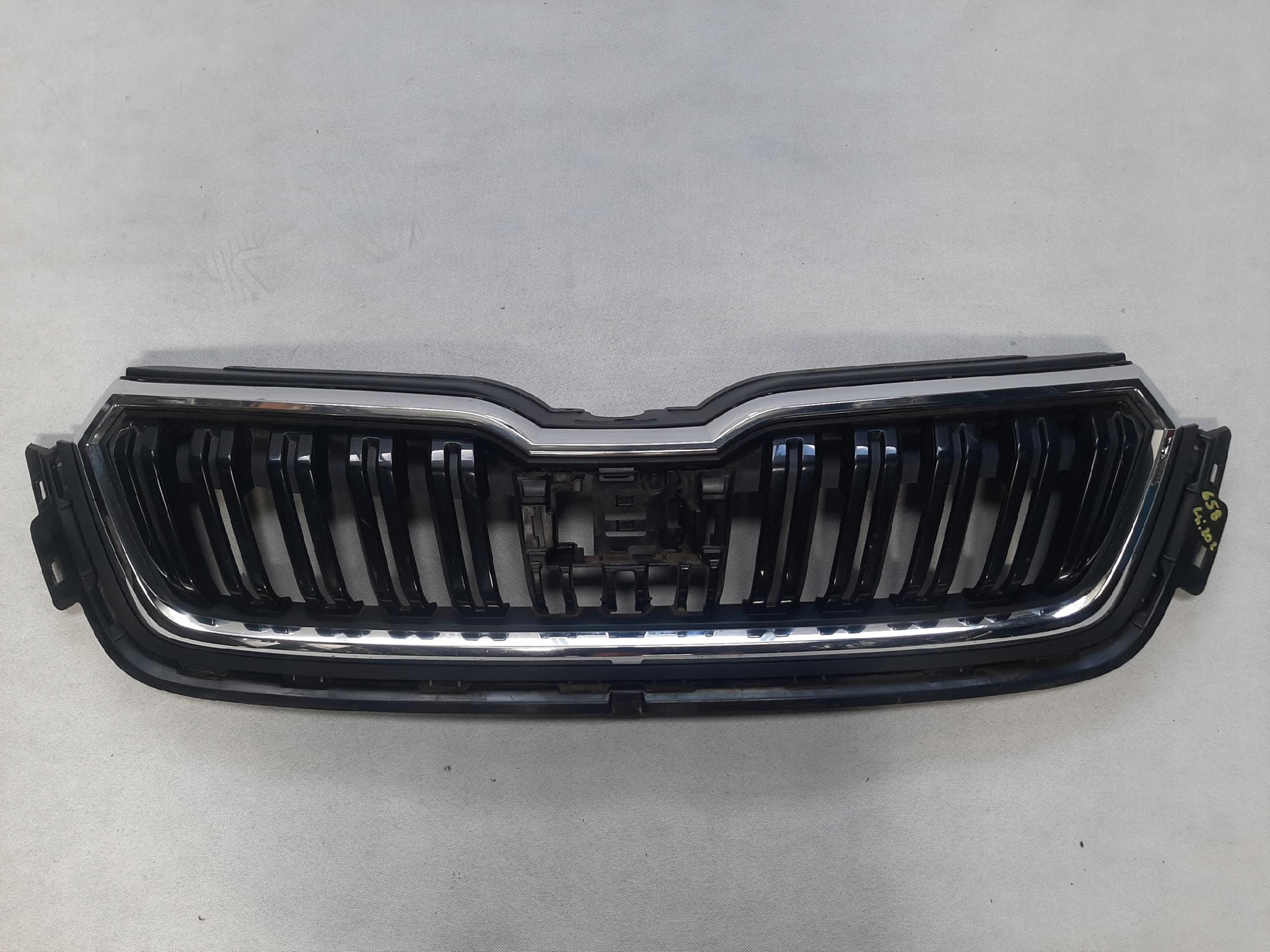 SKODA KAMIQ ATRAPA CHŁODNICY GRILL ZDERZAKA PRZÓD 658853653
