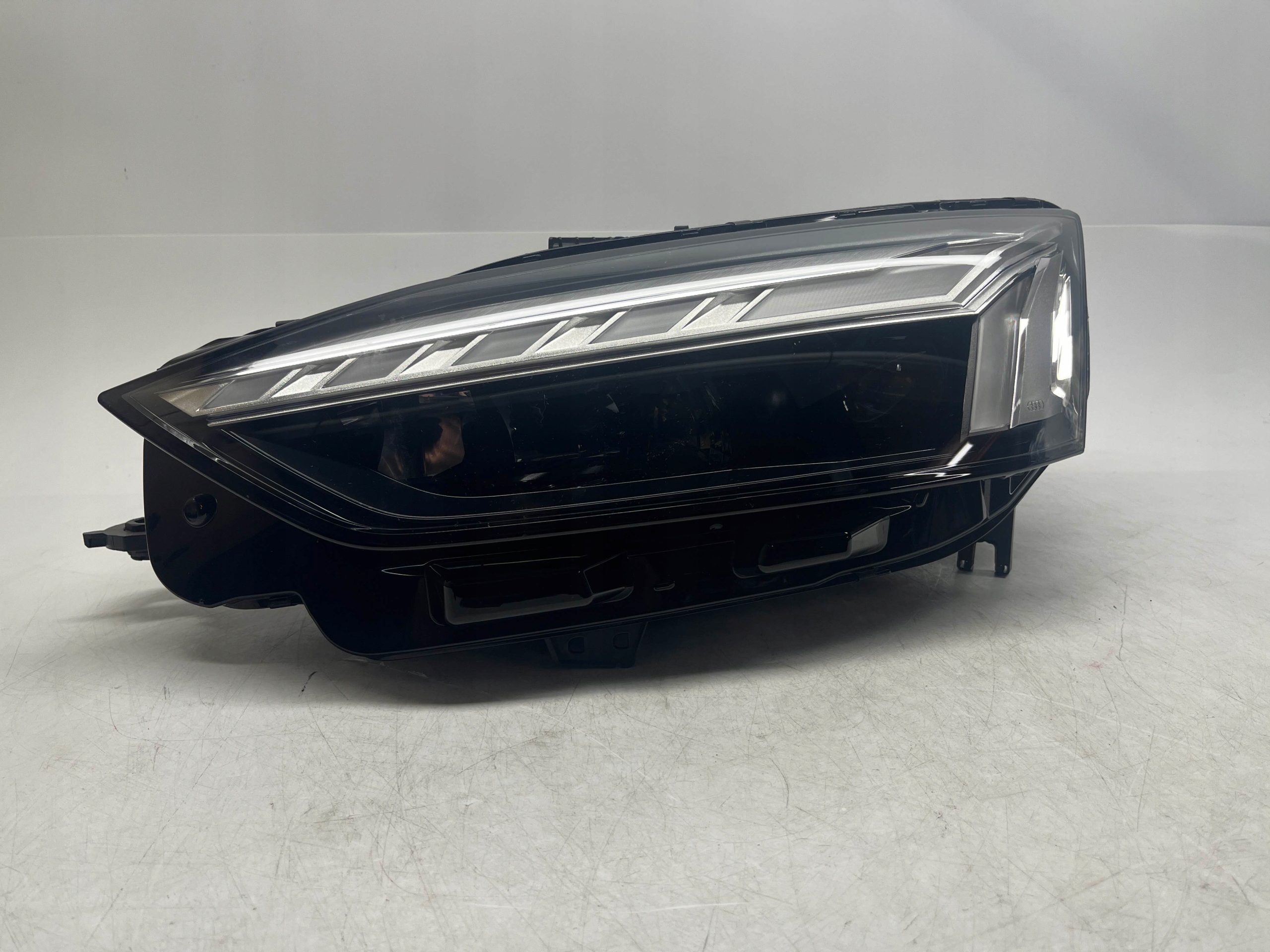 AUDI A5 S5 RS5 REFLEKTOR LAMPA PRZÓD LEWA LED 8W6941039