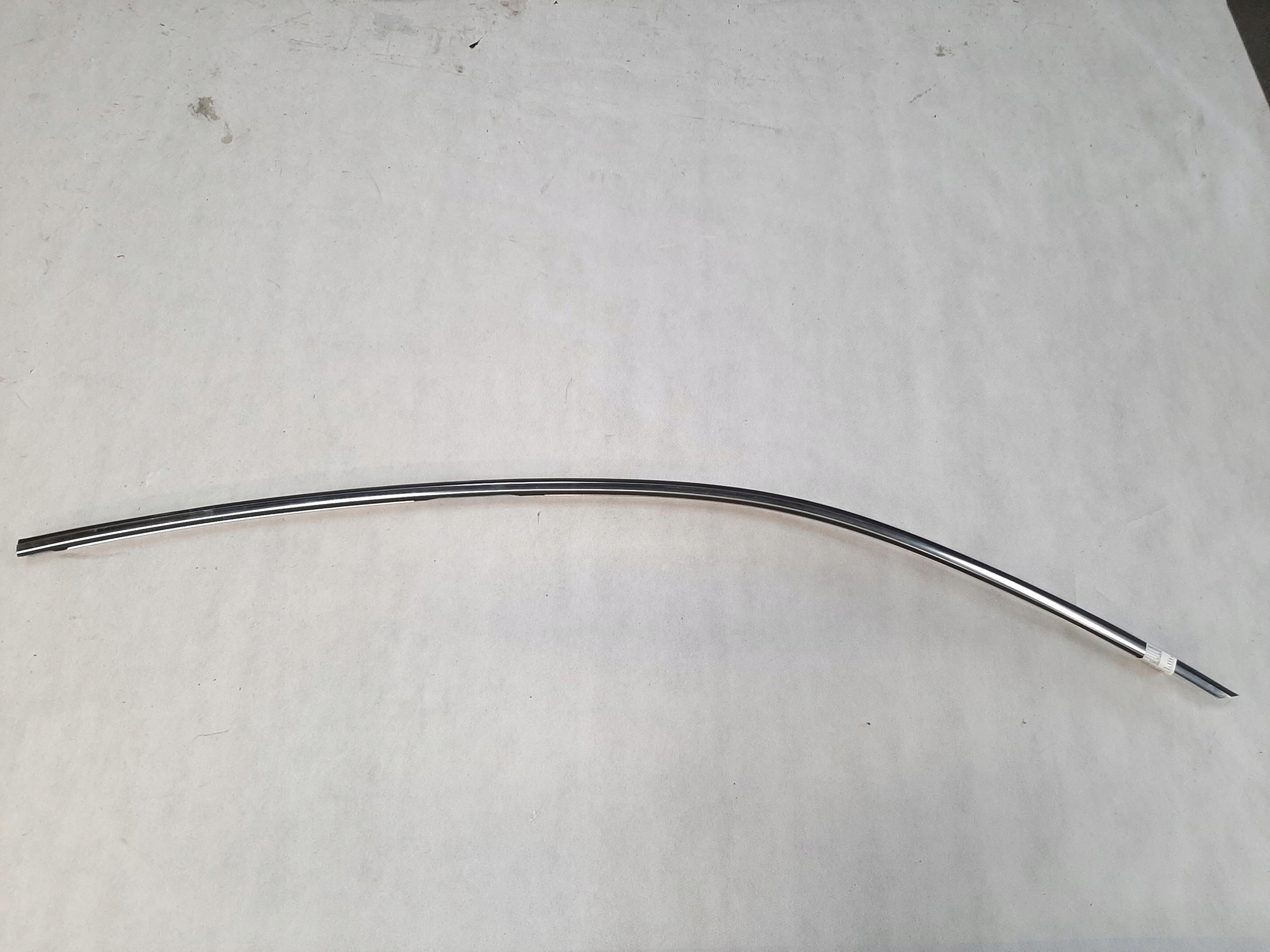OZDOBNA LISTWA DACHOWA PRAWA CHROM AUDI A5 SPORTBACK II FL 2020- 8W8853704